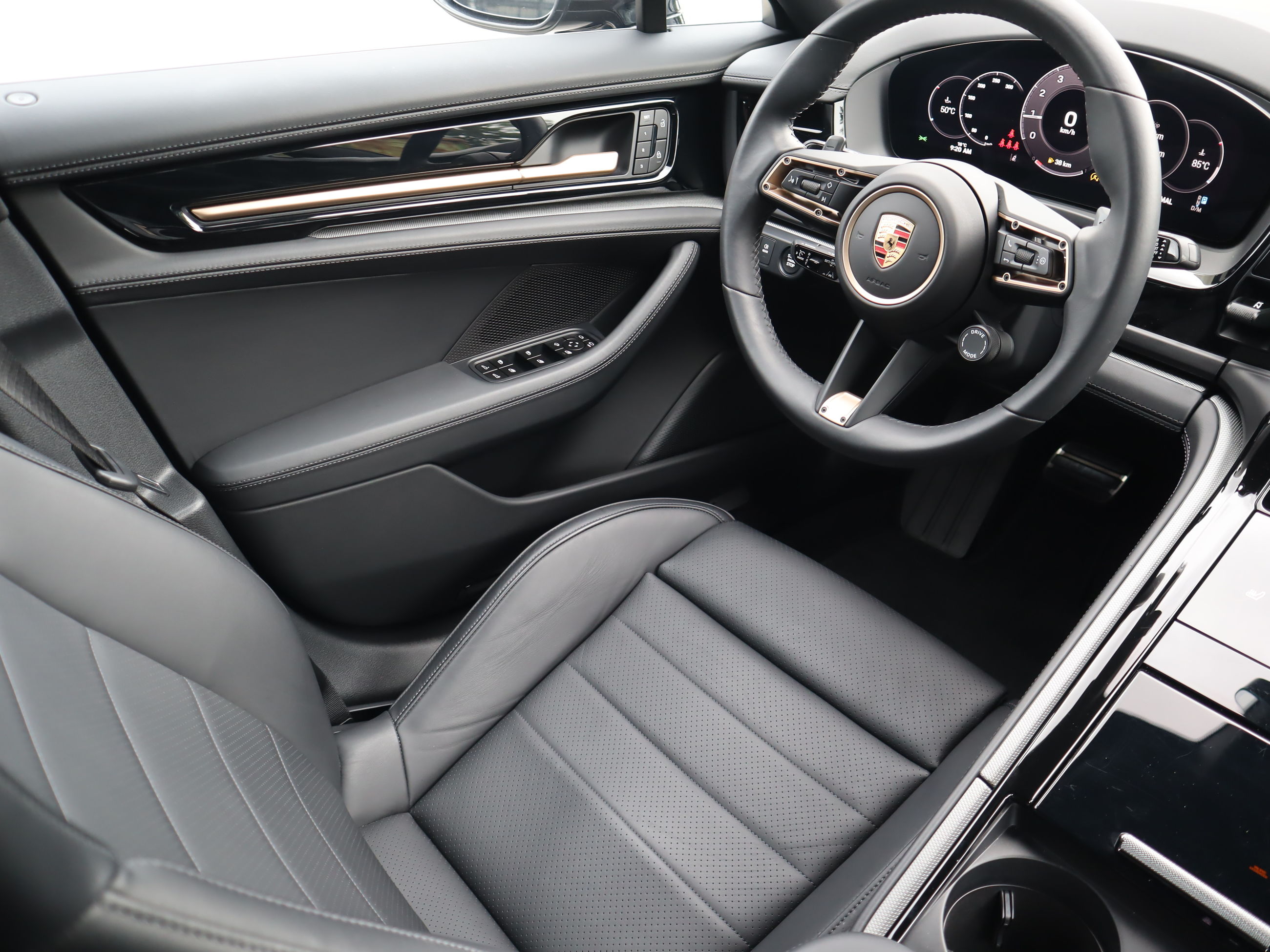 Porsche Panamera  2024 à Vancouver, Colombie-Britannique