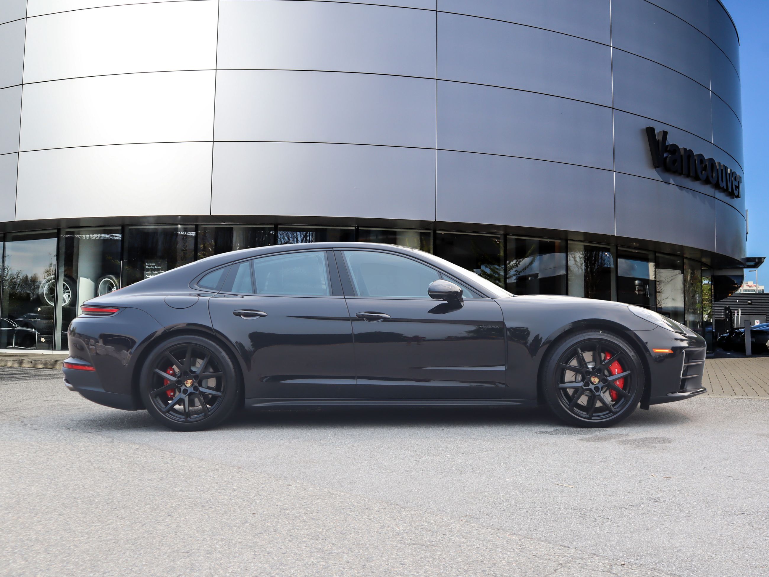 Porsche Panamera  2025 à Vancouver, Colombie-Britannique