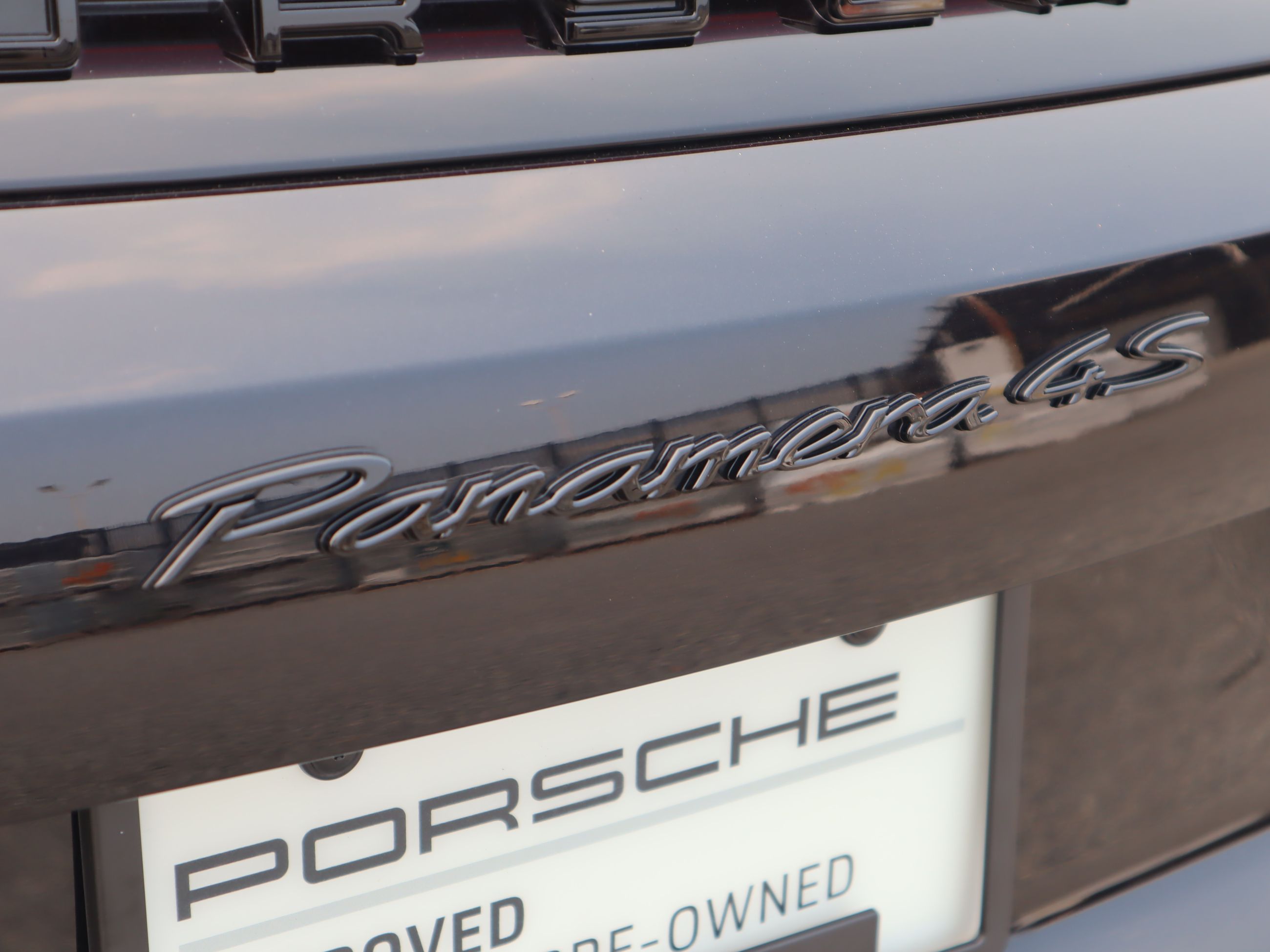 Porsche Panamera  2025 à Vancouver, Colombie-Britannique