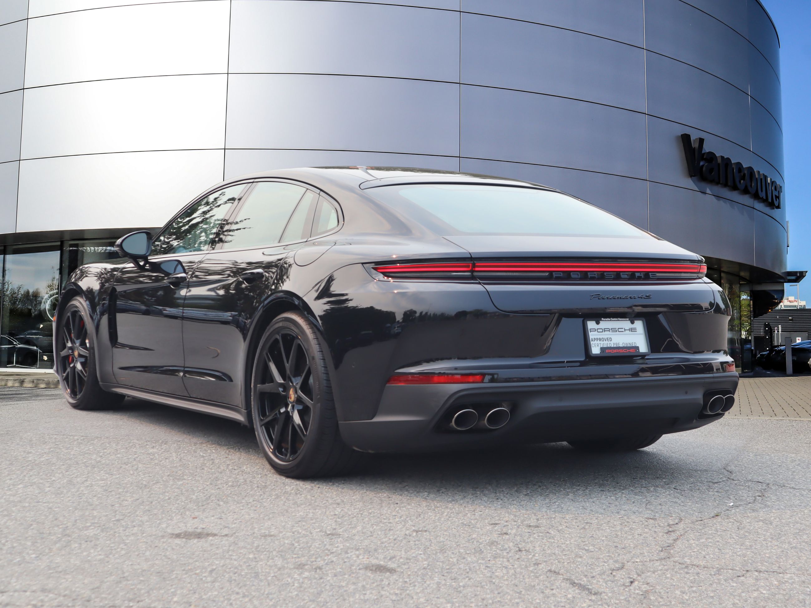 Porsche Panamera  2025 à Vancouver, Colombie-Britannique