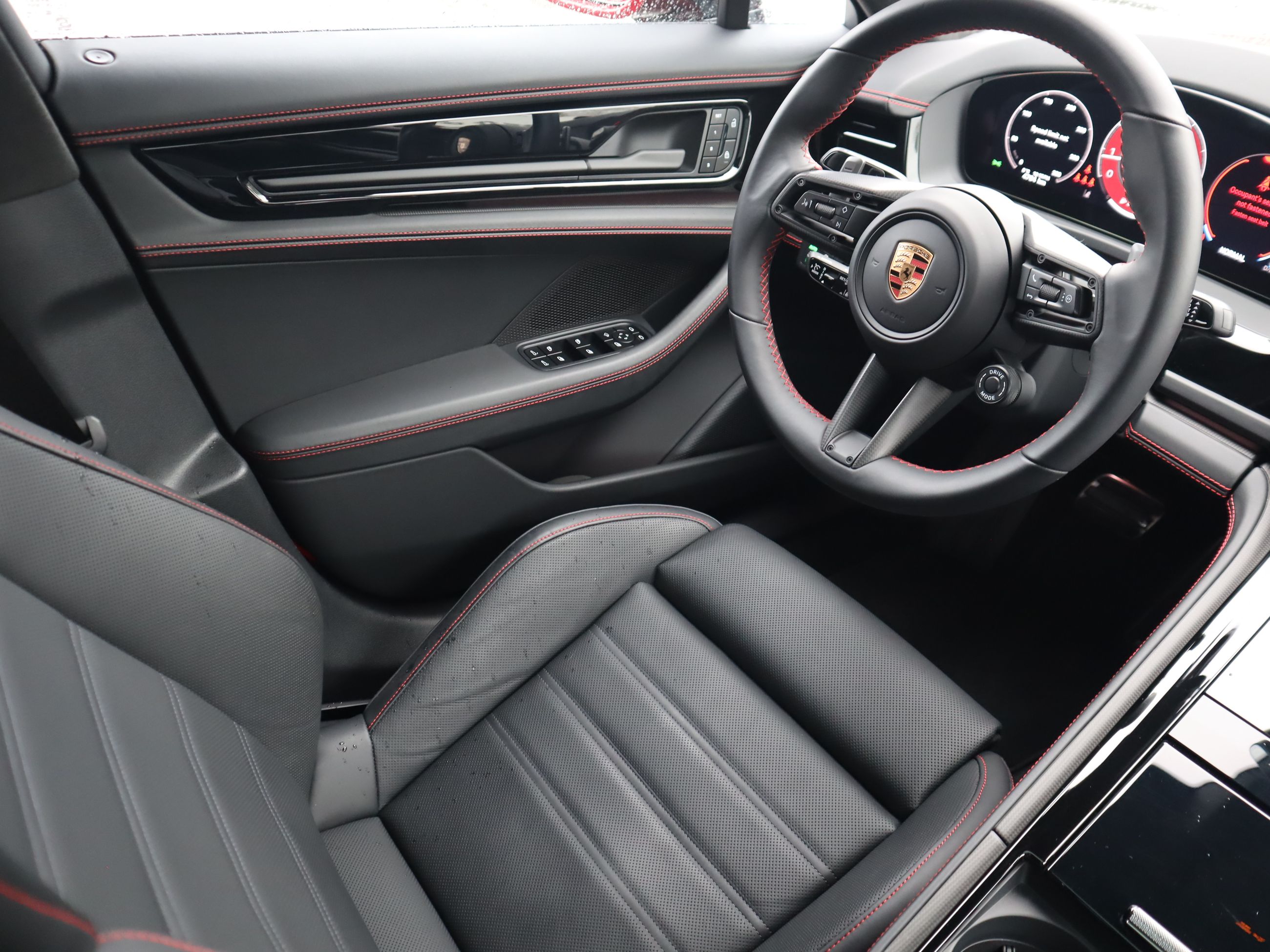 Porsche Panamera  2025 à Vancouver, Colombie-Britannique