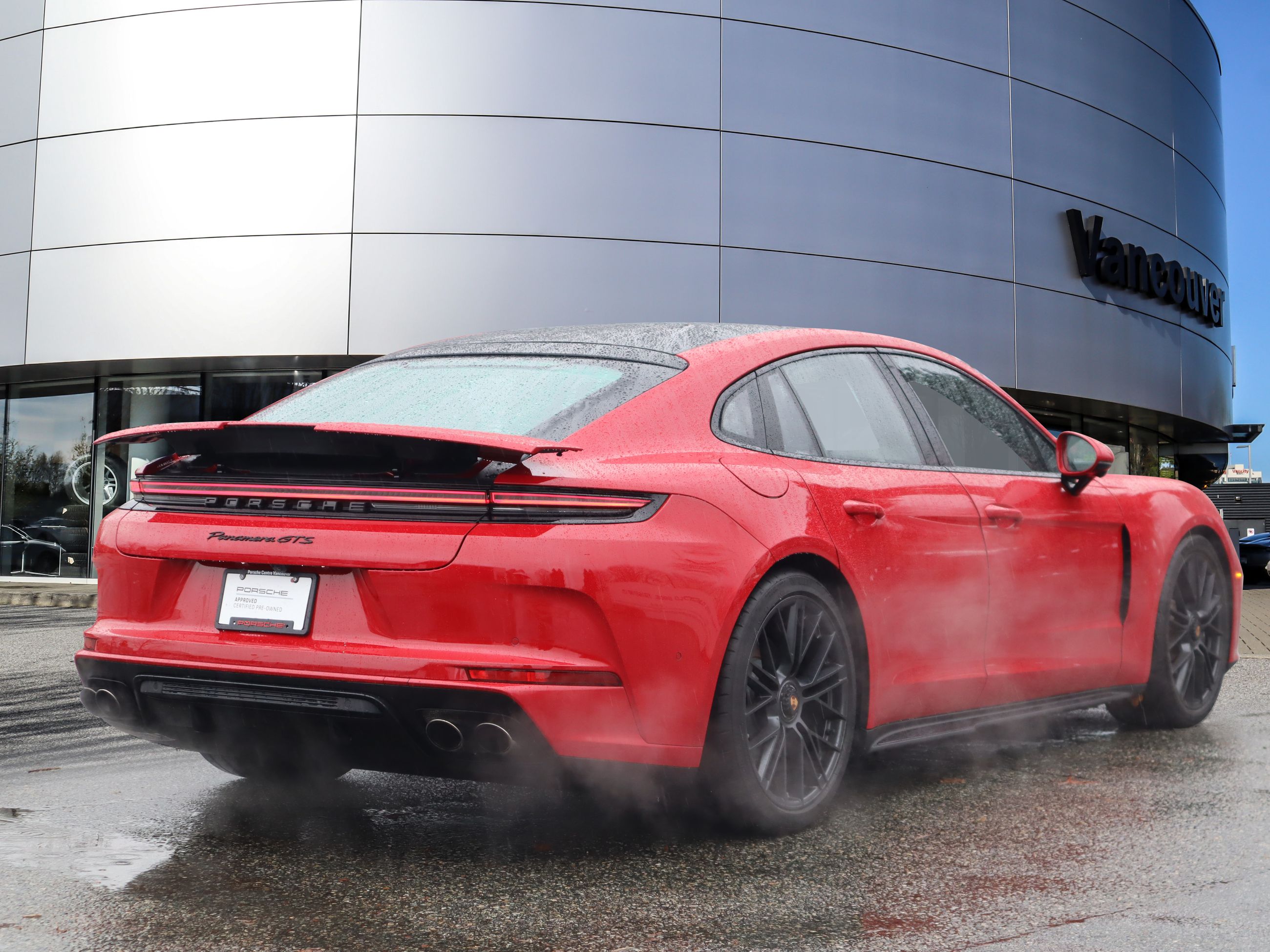 Porsche Panamera  2025 à Vancouver, Colombie-Britannique