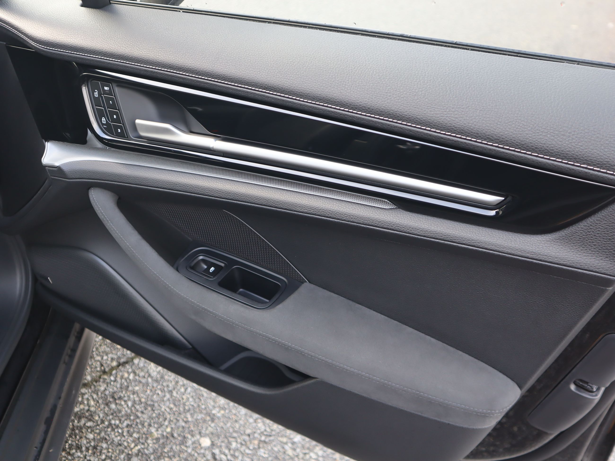 2025 Porsche Panamera in Vancouver, British Columbia