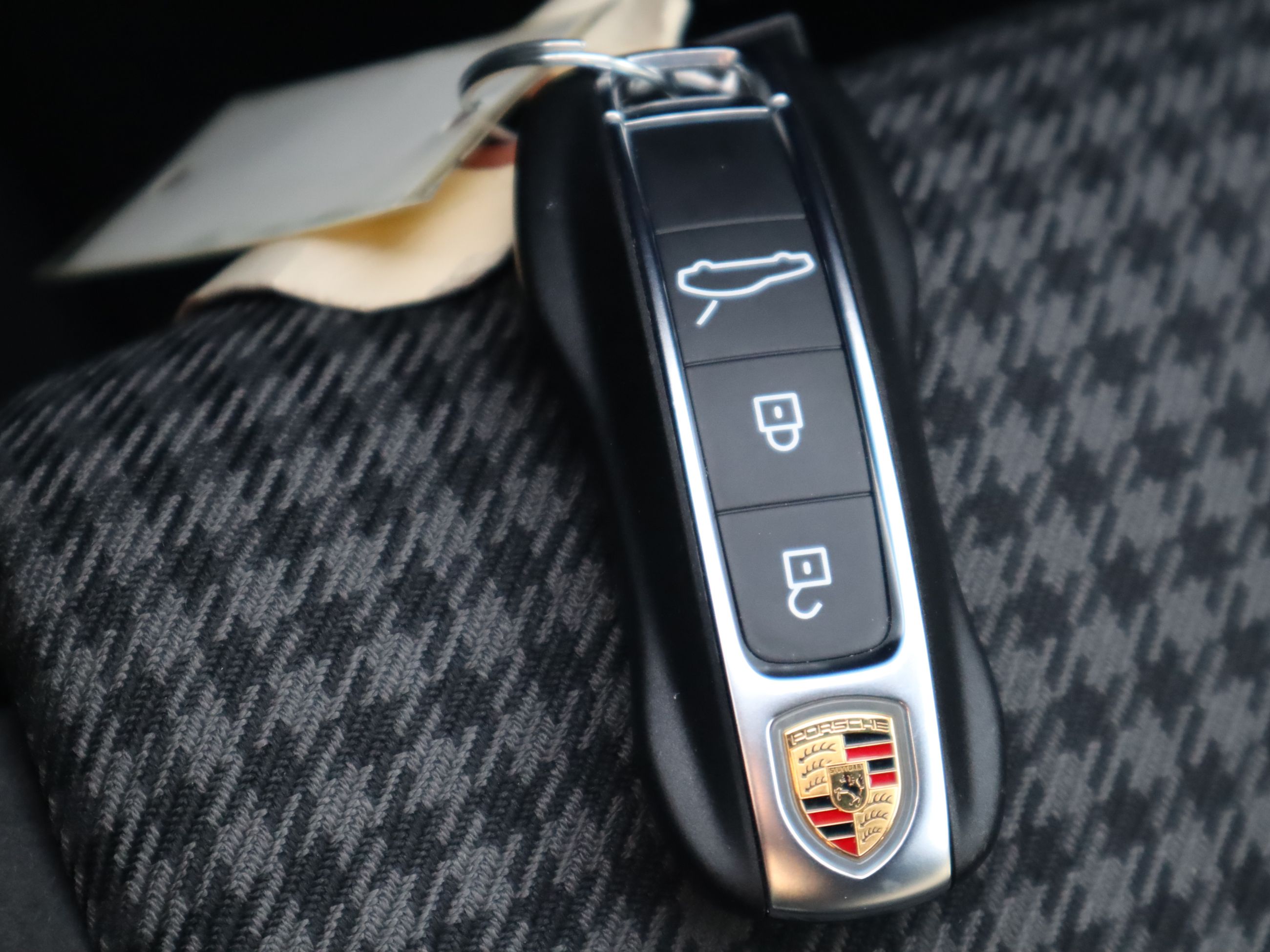 2025 Porsche Panamera in Vancouver, British Columbia