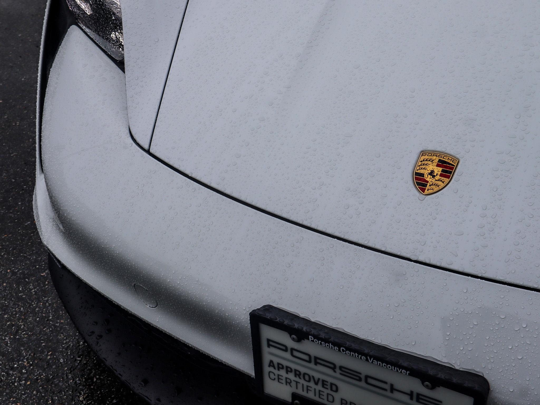 Porsche Taycan  2020 à Vancouver, Colombie-Britannique