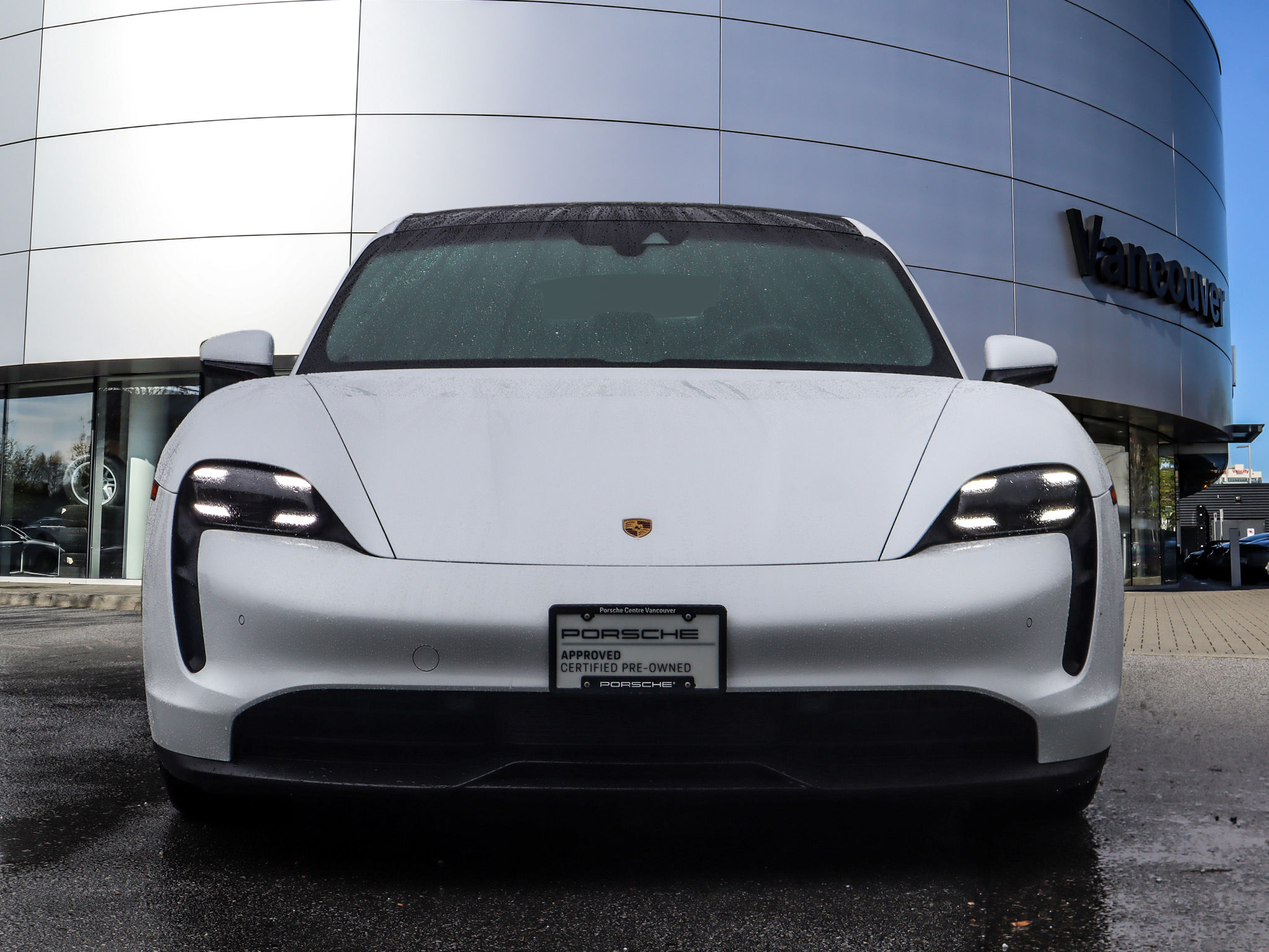 Porsche Taycan  2020 à Vancouver, Colombie-Britannique