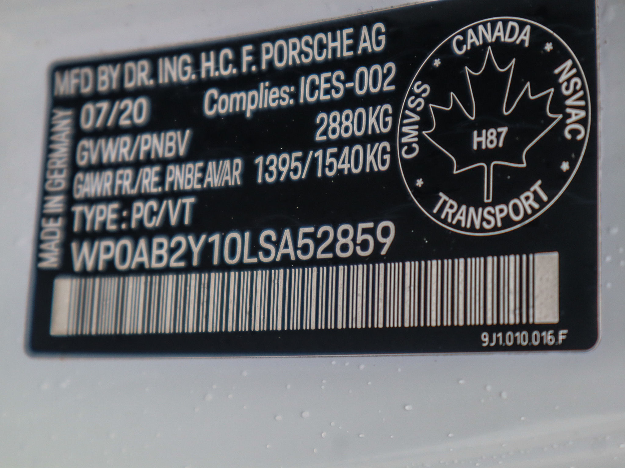 Porsche Taycan  2020 à Vancouver, Colombie-Britannique
