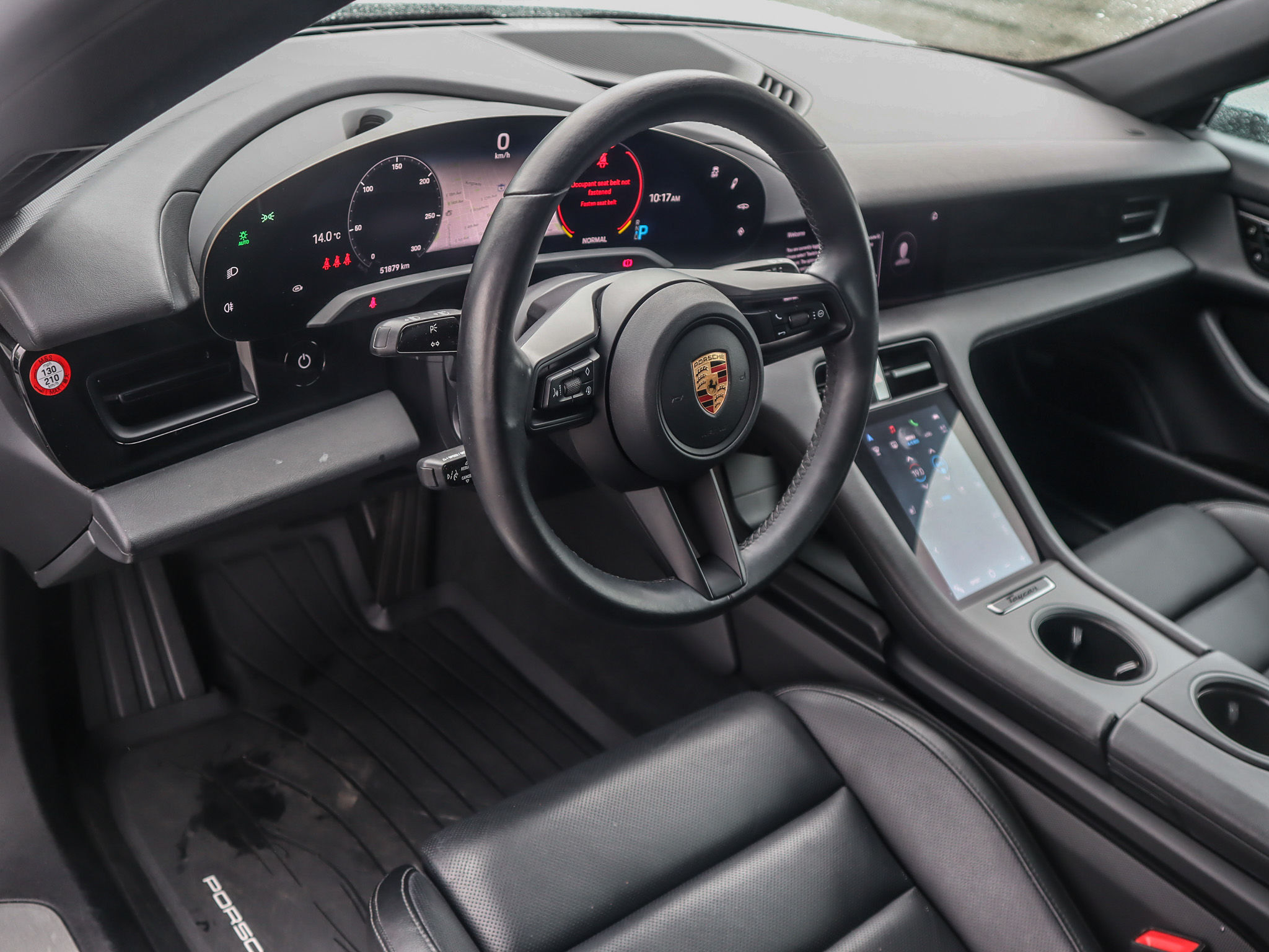 Porsche Taycan  2020 à Vancouver, Colombie-Britannique
