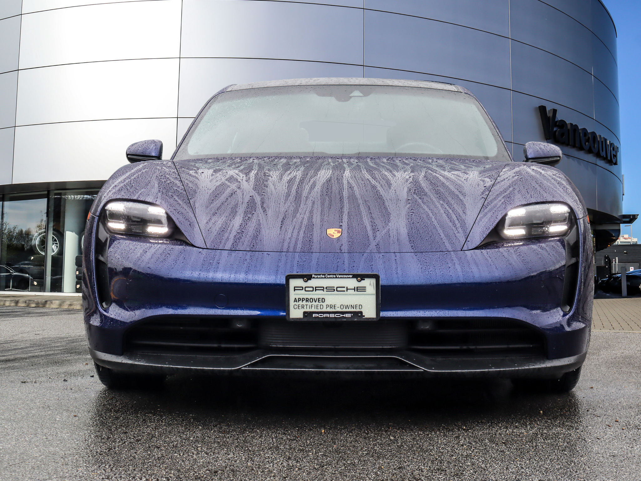 Porsche Taycan  2020 à Vancouver, Colombie-Britannique