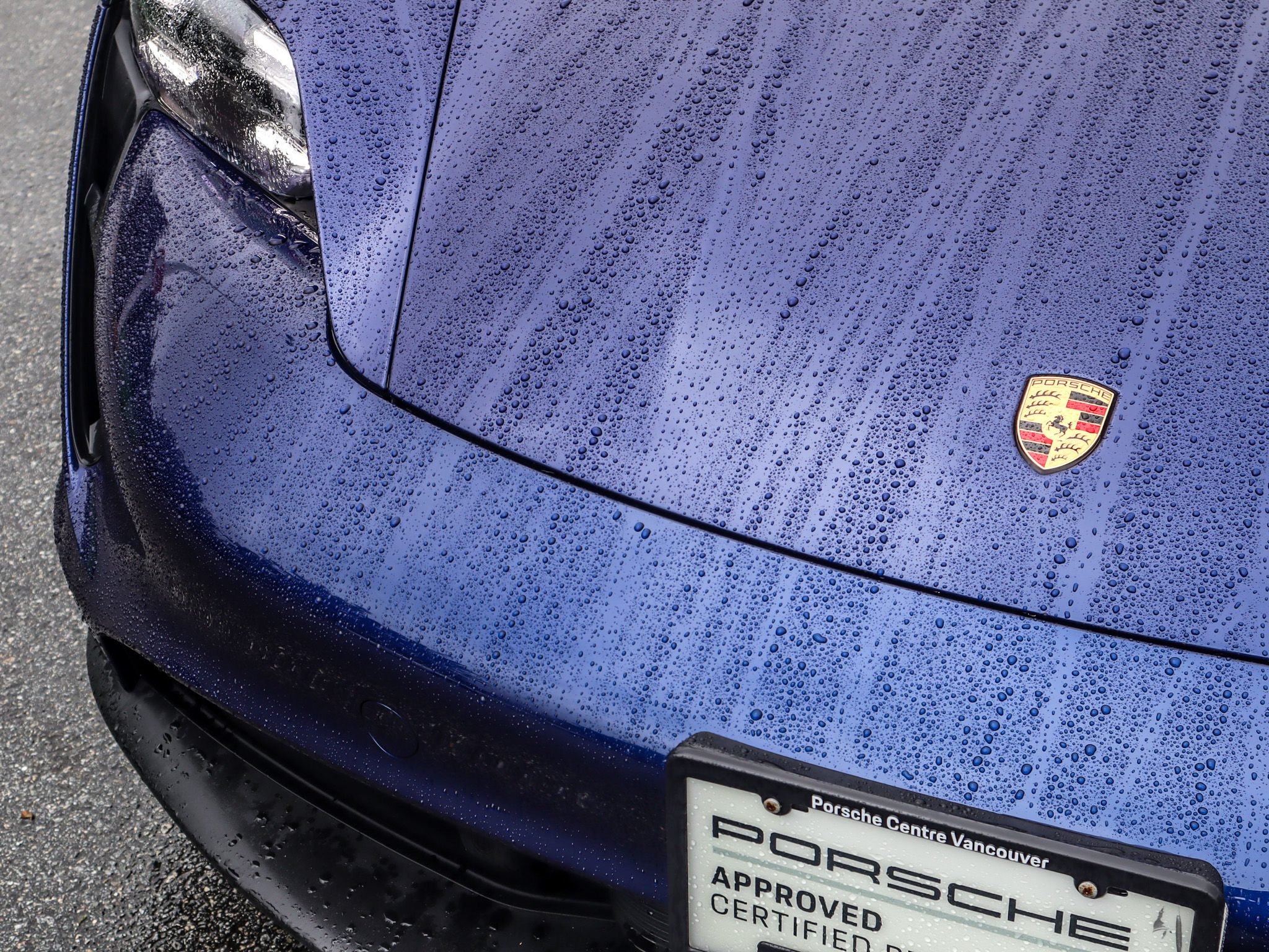 Porsche Taycan  2020 à Vancouver, Colombie-Britannique