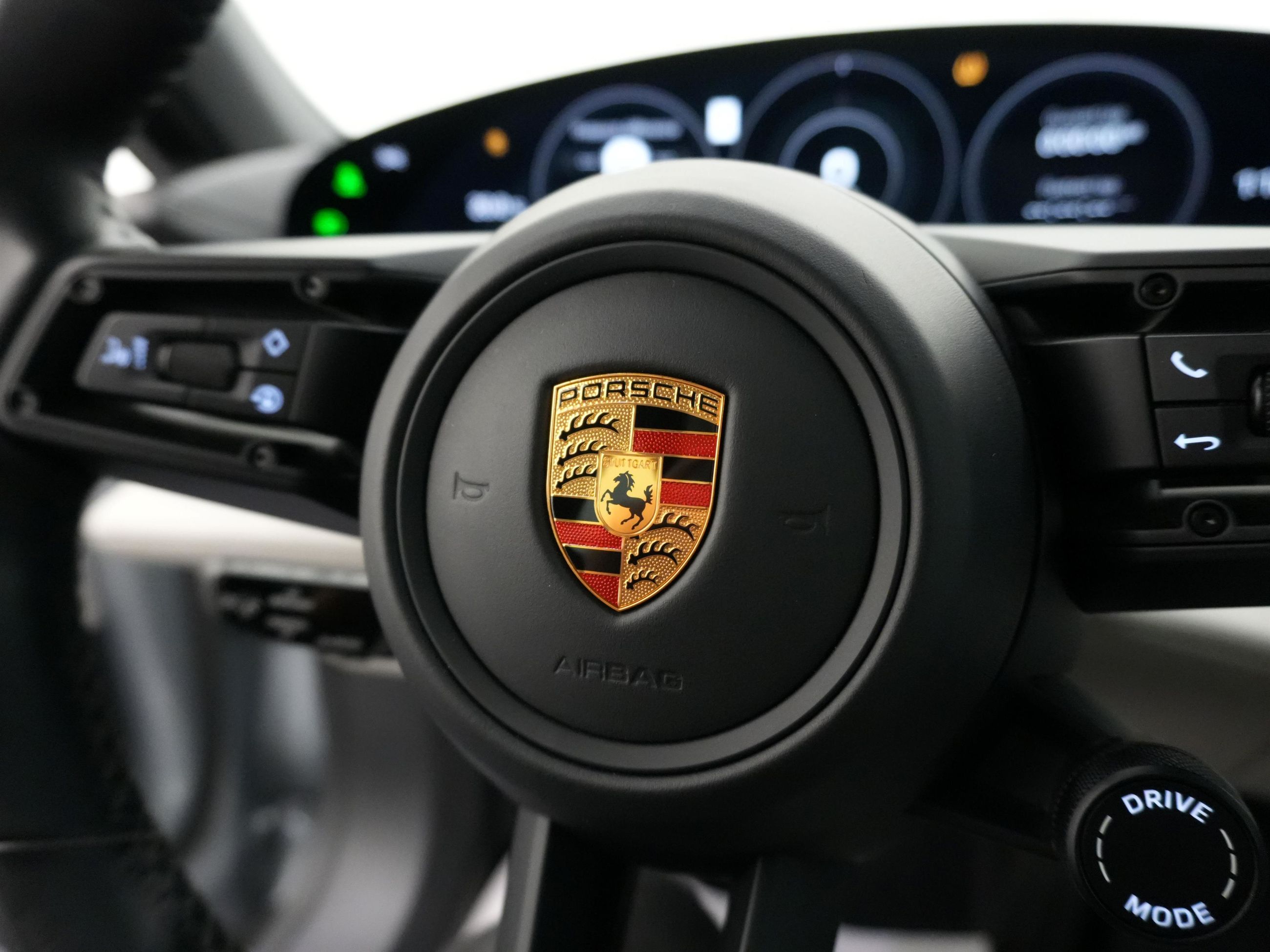 Porsche Taycan  2020 à Vancouver, Colombie-Britannique