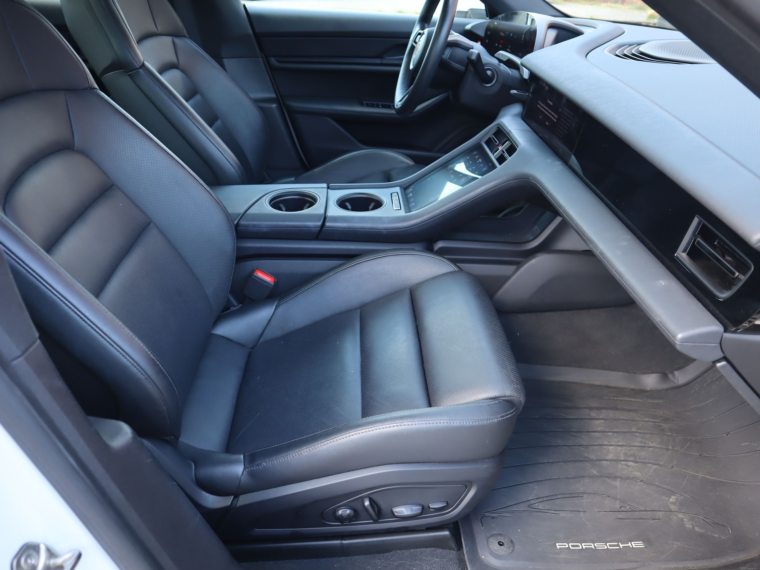2020 Porsche Taycan in Vancouver, British Columbia