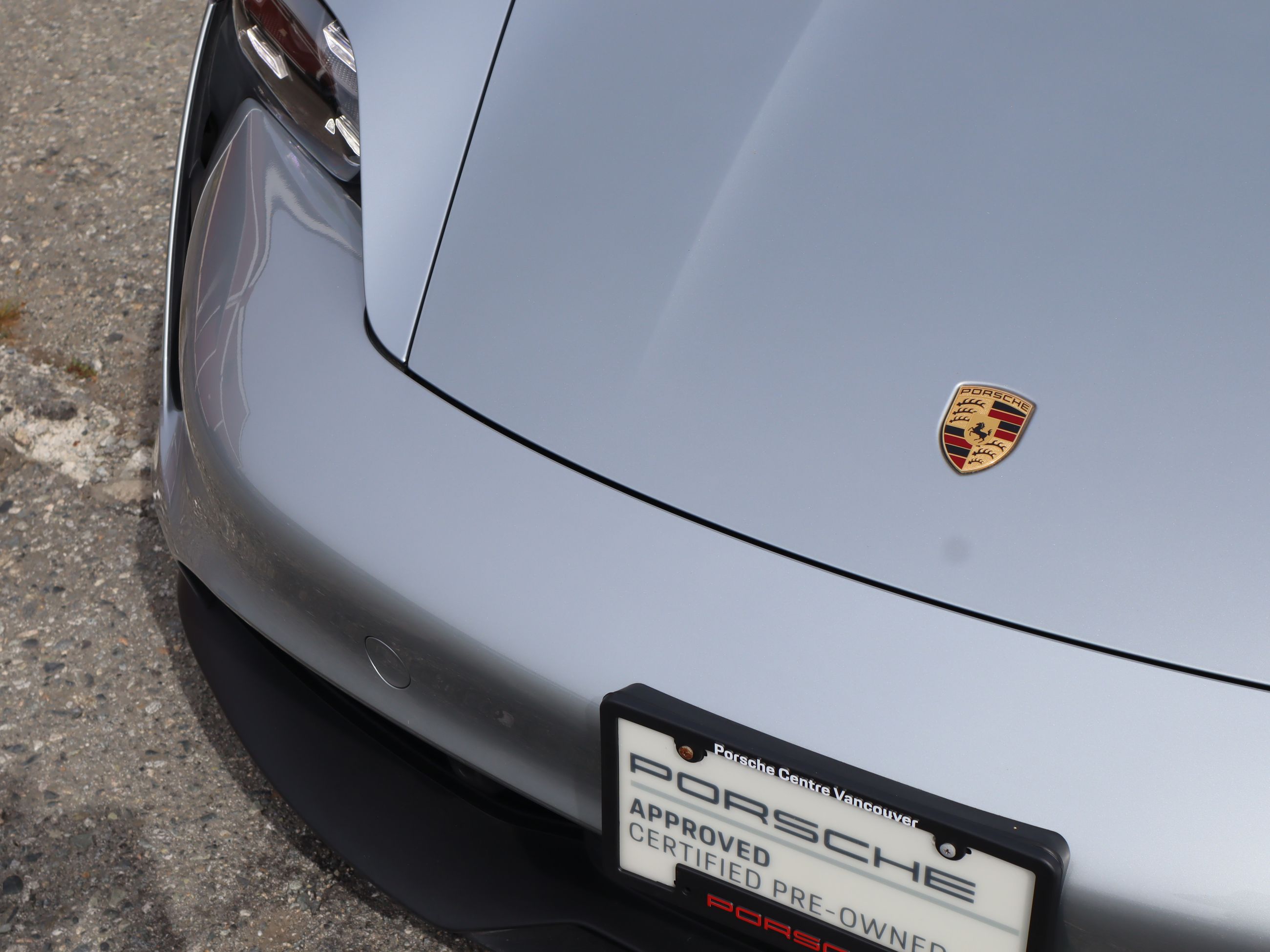 Porsche Taycan  2020 à Vancouver, Colombie-Britannique