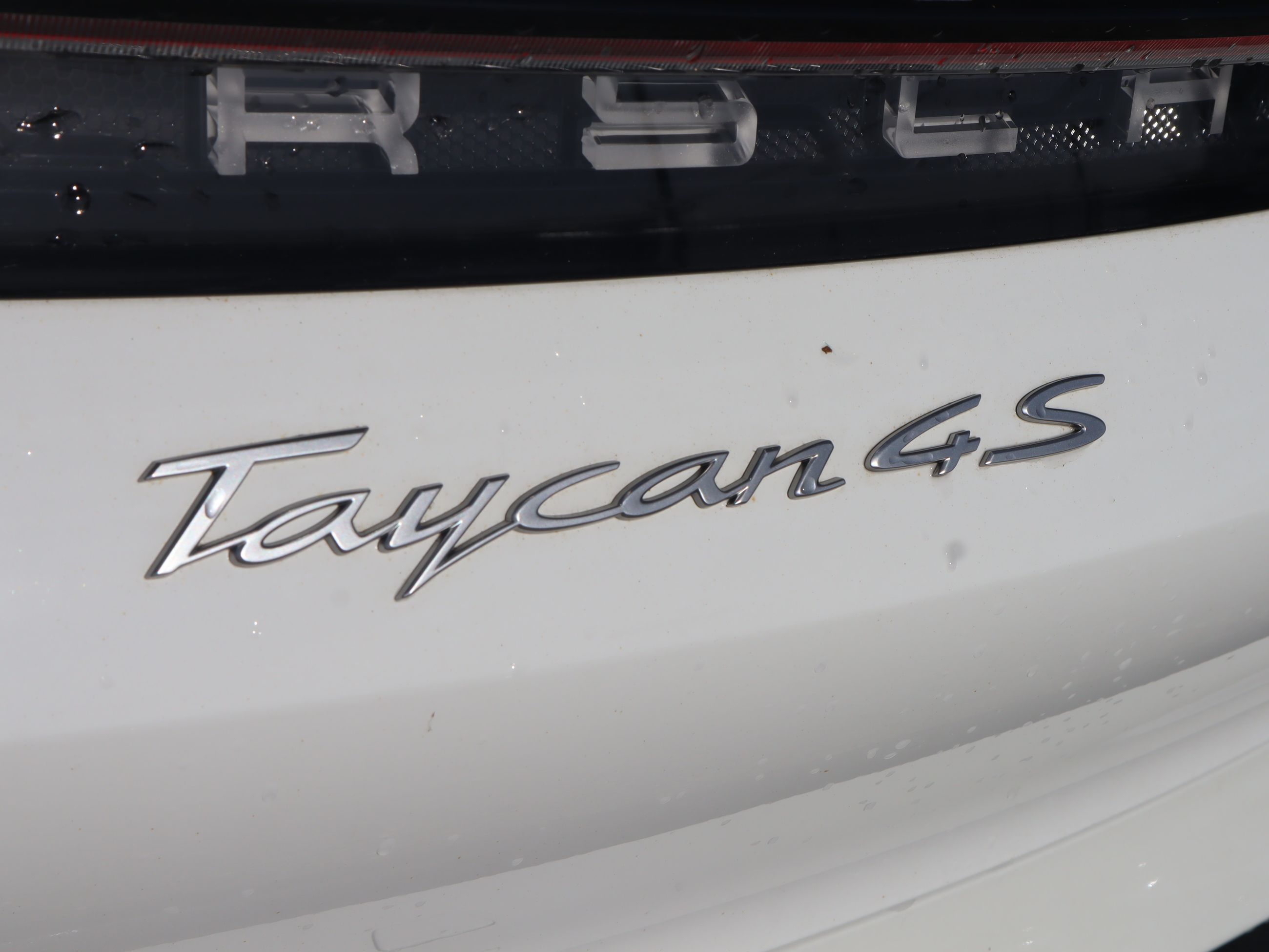 Porsche Taycan  2021 à Vancouver, Colombie-Britannique