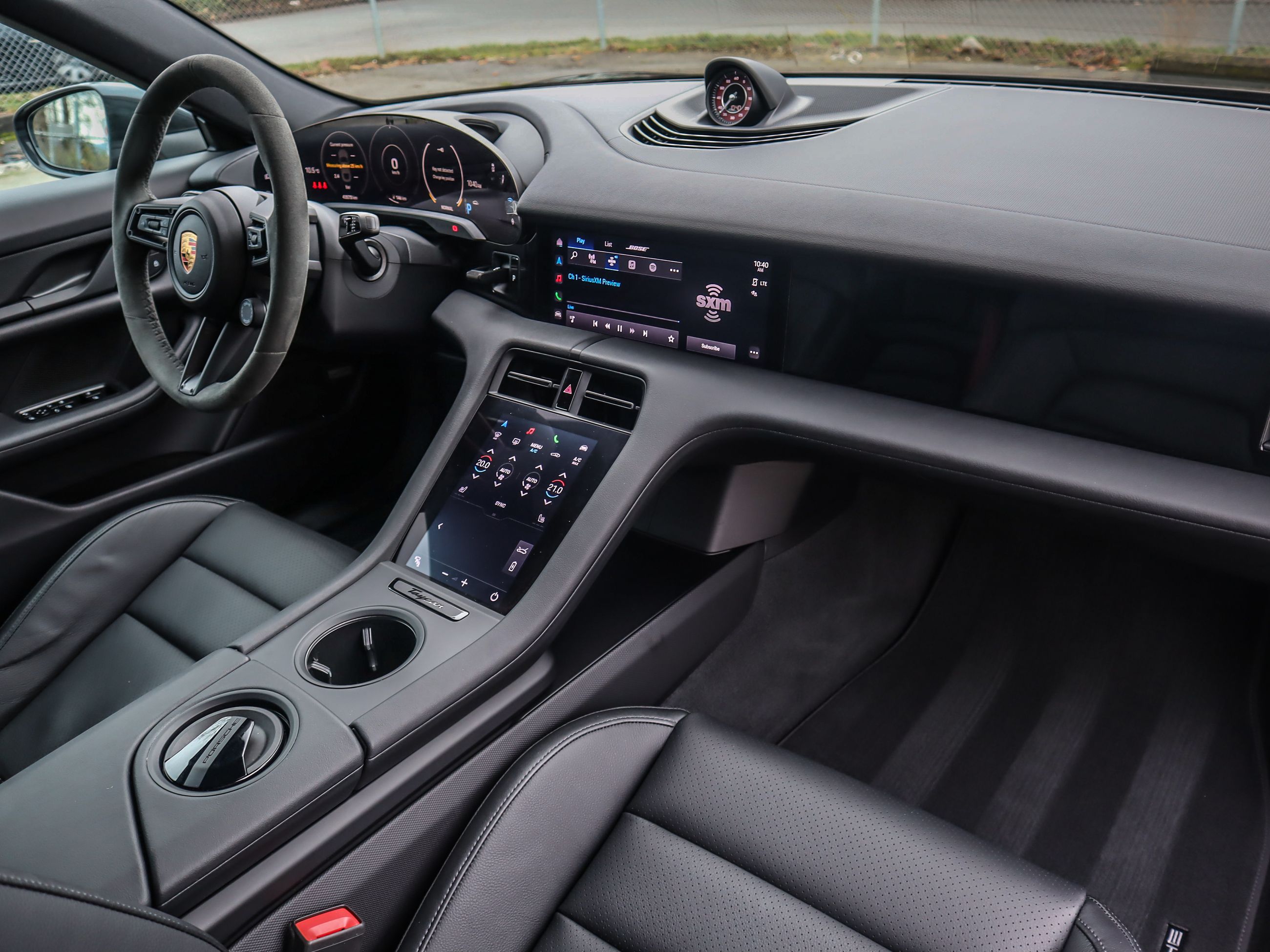 Porsche Taycan  2022 à Vancouver, Colombie-Britannique