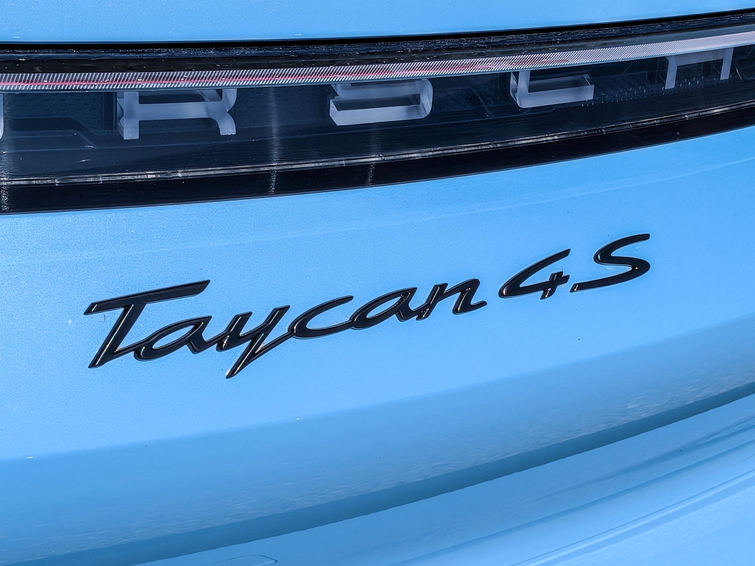 Porsche Taycan  2022 à Vancouver, Colombie-Britannique