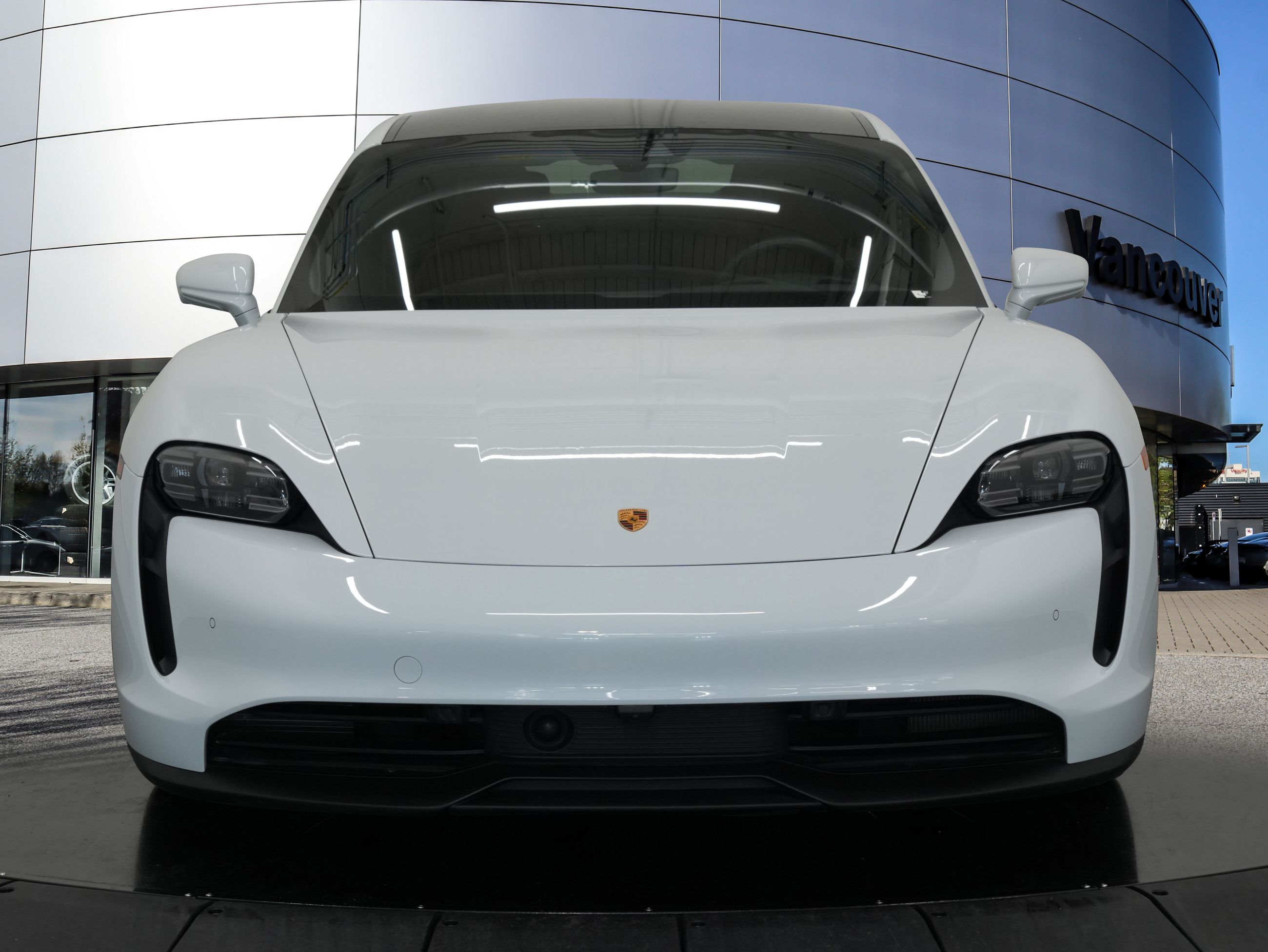 Porsche Taycan  2022 à Vancouver, Colombie-Britannique