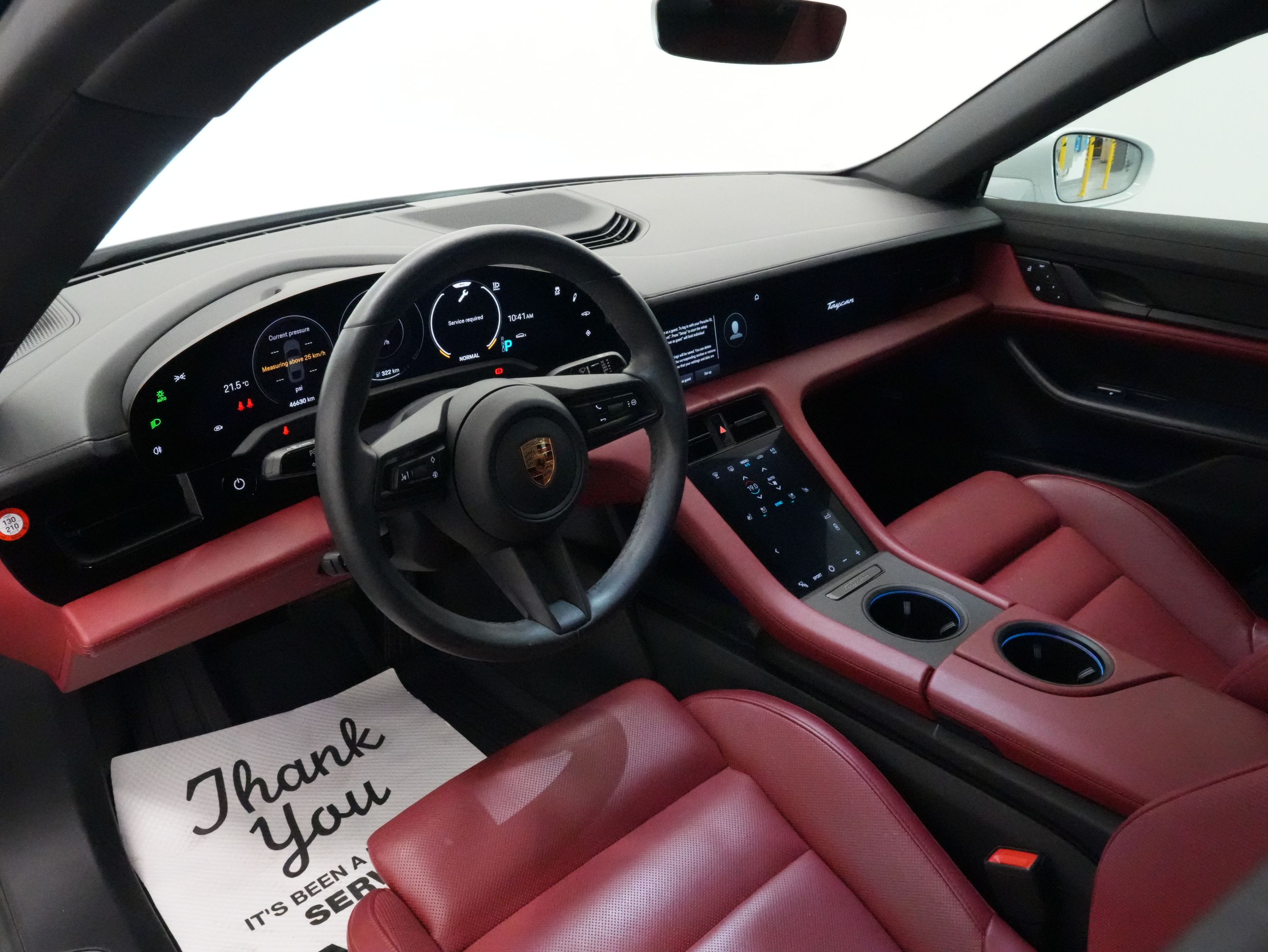 Porsche Taycan  2022 à Vancouver, Colombie-Britannique