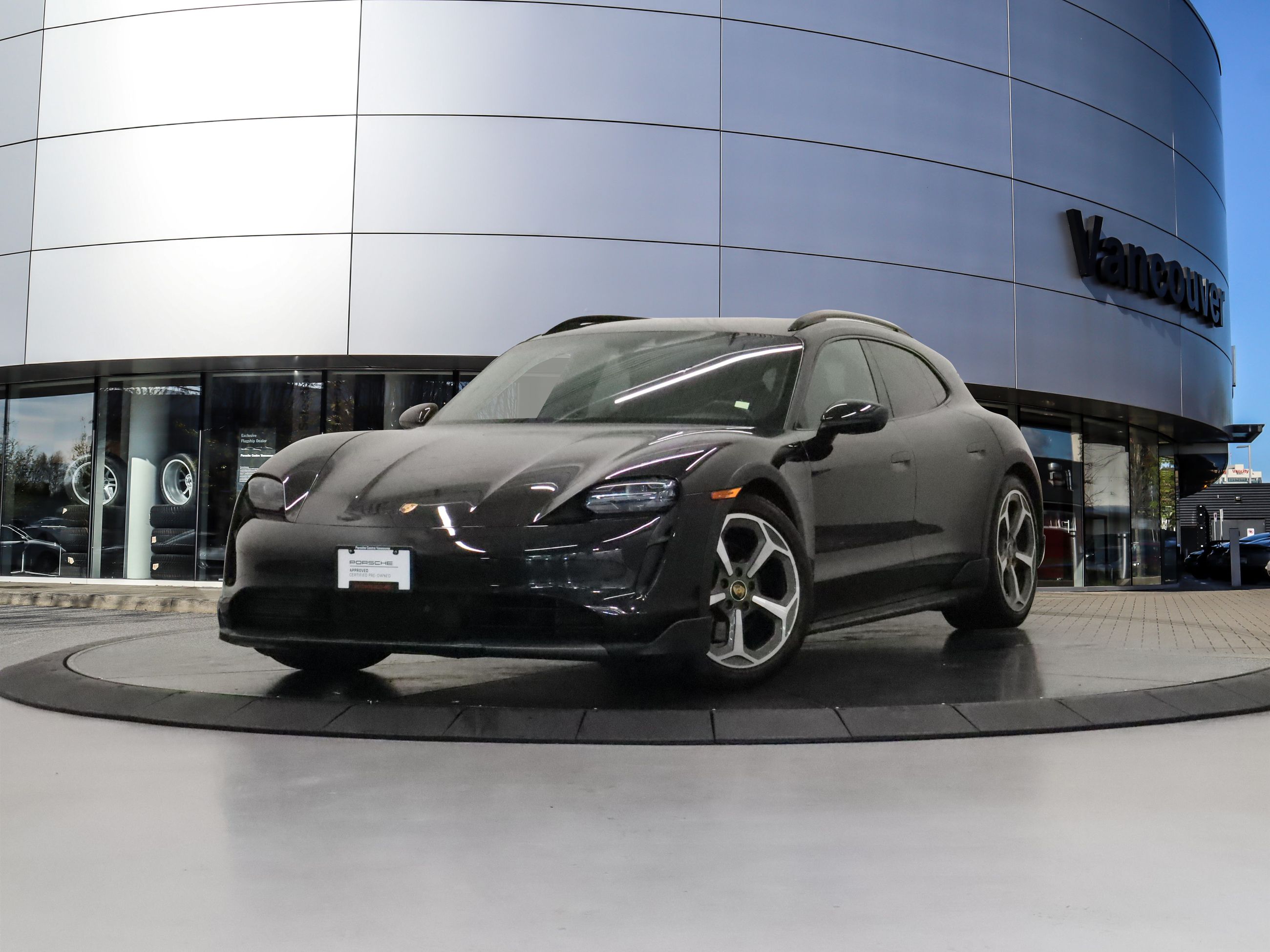 Porsche Taycan  2022 à Vancouver, Colombie-Britannique