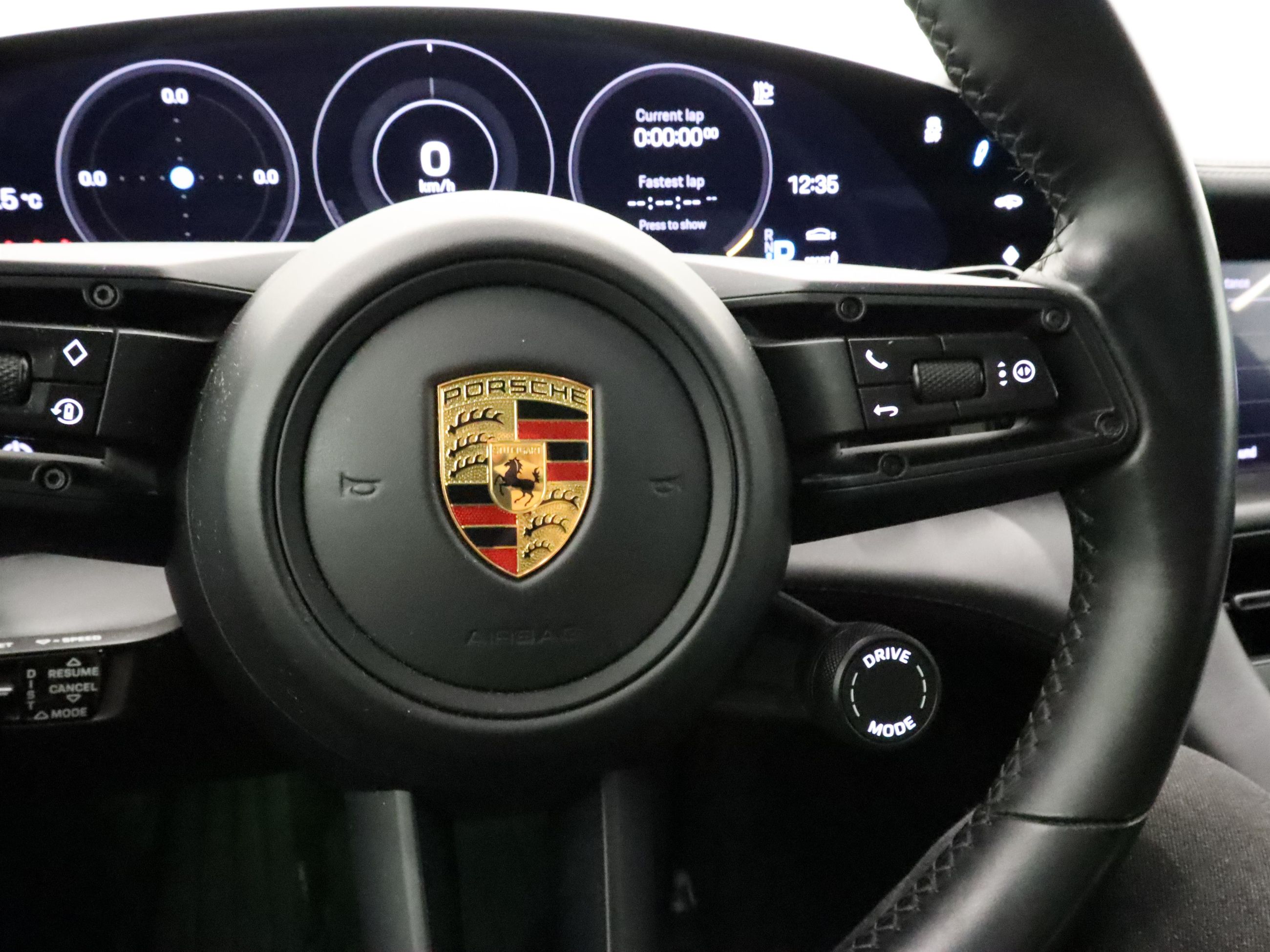 Porsche Taycan  2022 à Vancouver, Colombie-Britannique