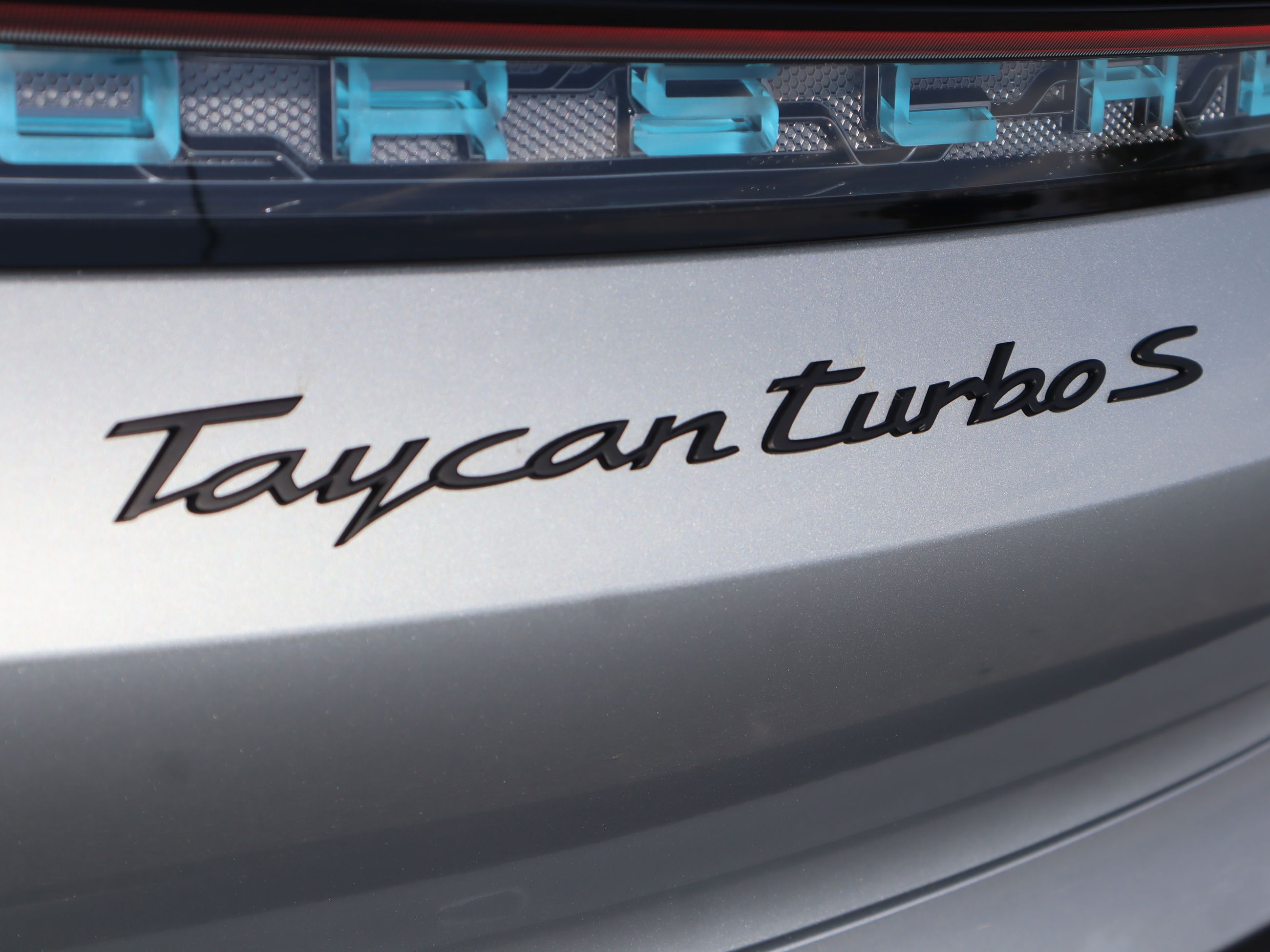 Porsche Taycan  2023 à Vancouver, Colombie-Britannique