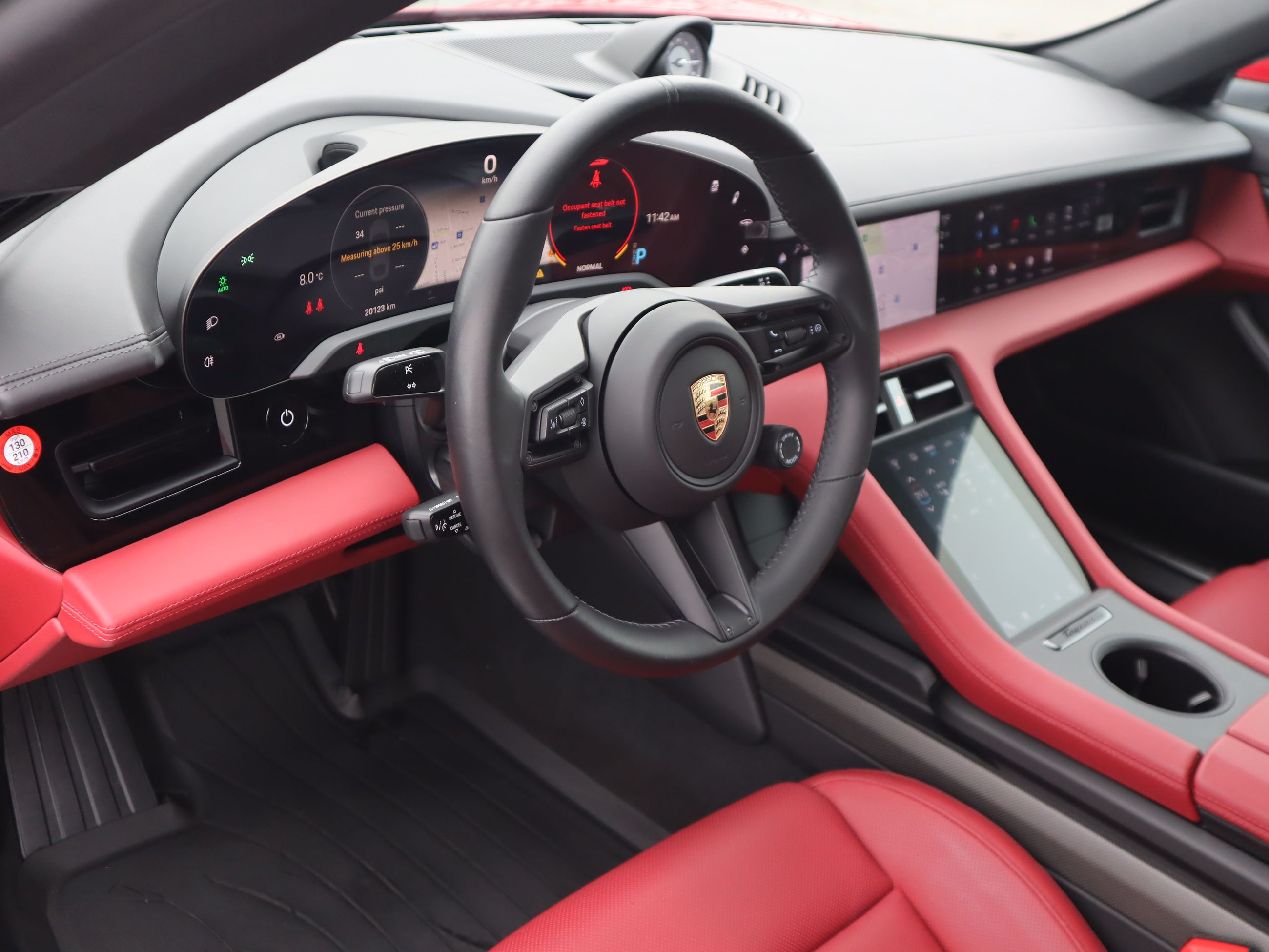 Porsche Taycan  2023 à Vancouver, Colombie-Britannique