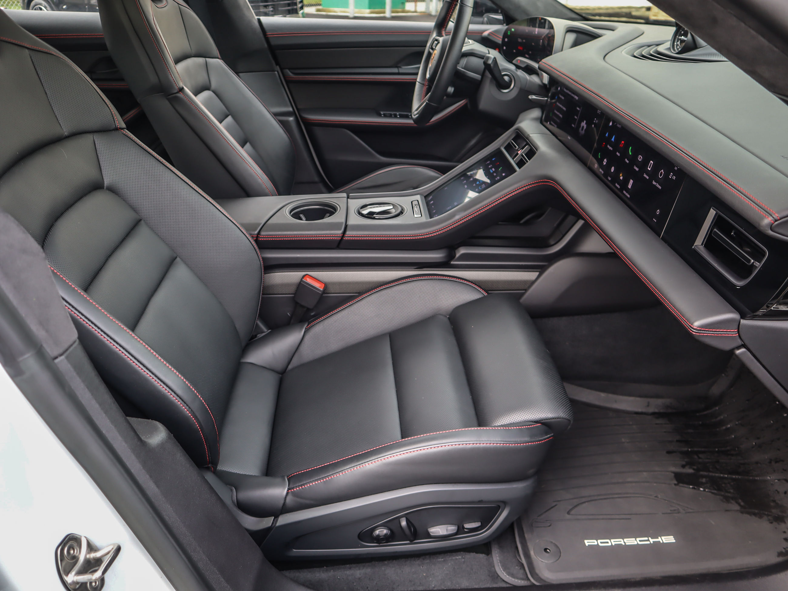 2024 Porsche Taycan in Vancouver, British Columbia