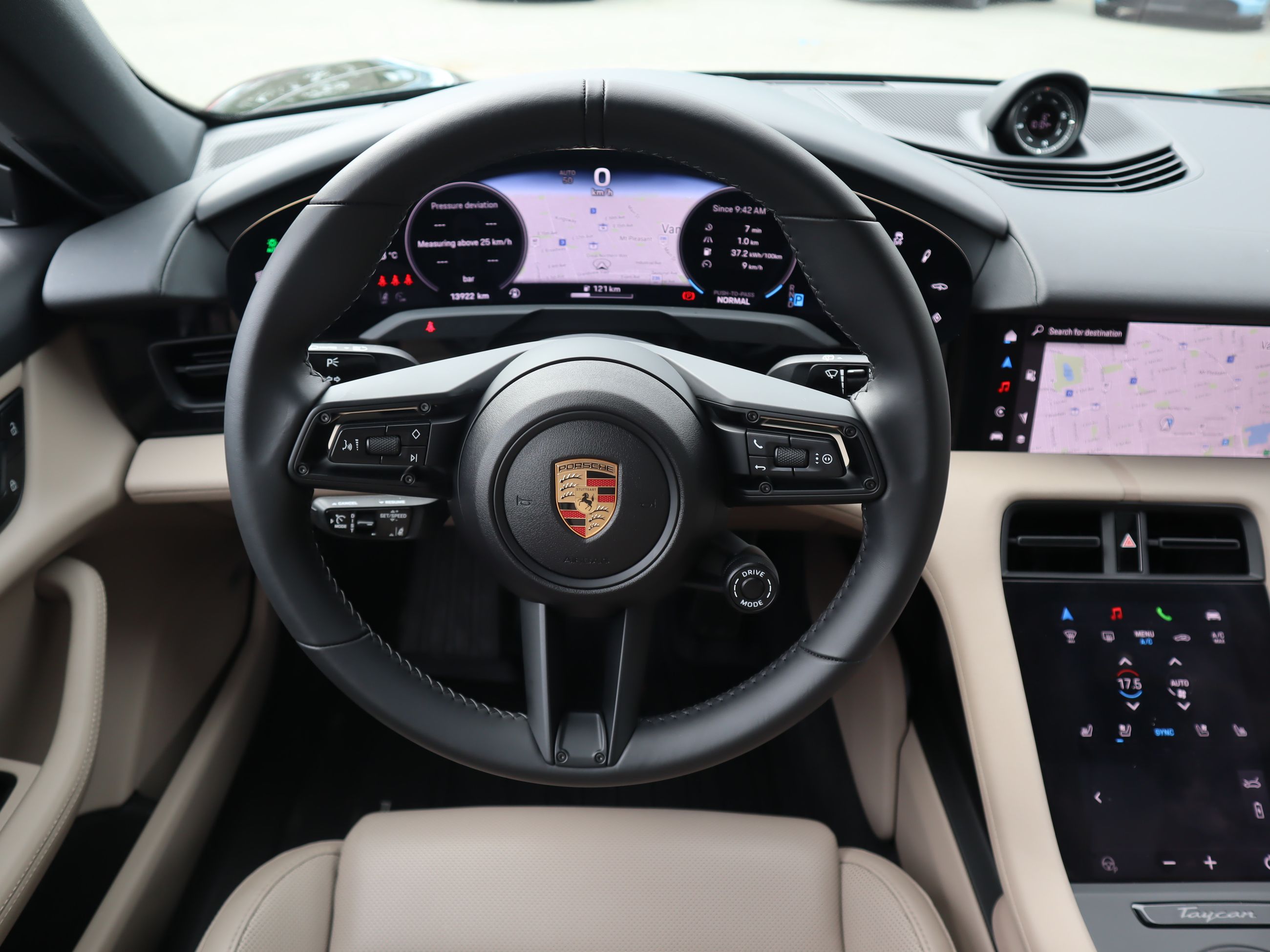 Porsche Taycan  2025 à Vancouver, Colombie-Britannique