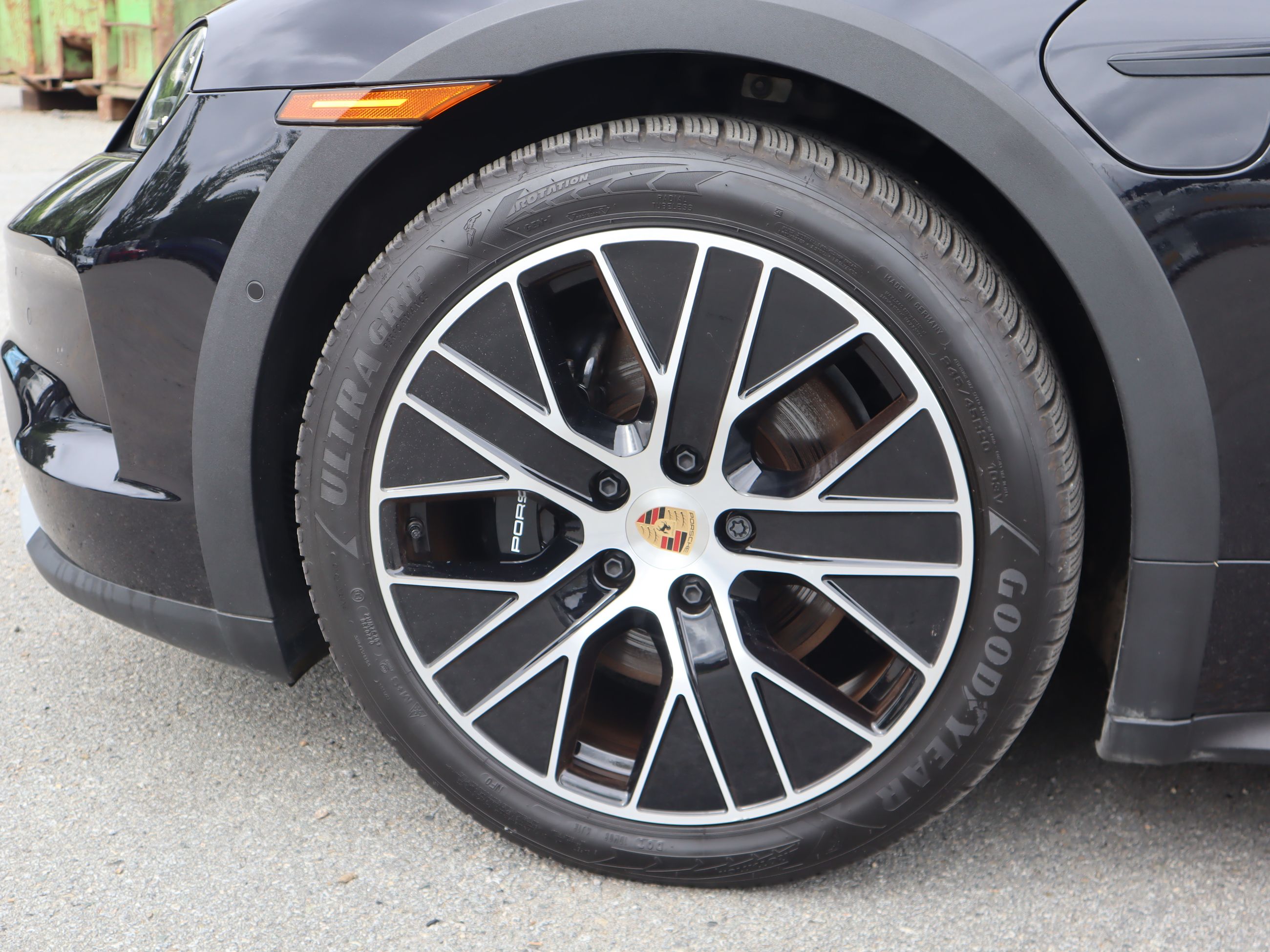 Porsche Taycan  2025 à Vancouver, Colombie-Britannique