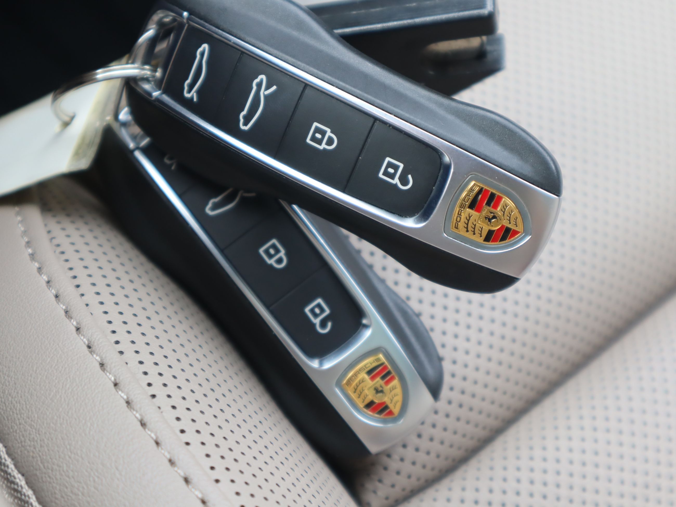 Porsche Taycan  2025 à Vancouver, Colombie-Britannique