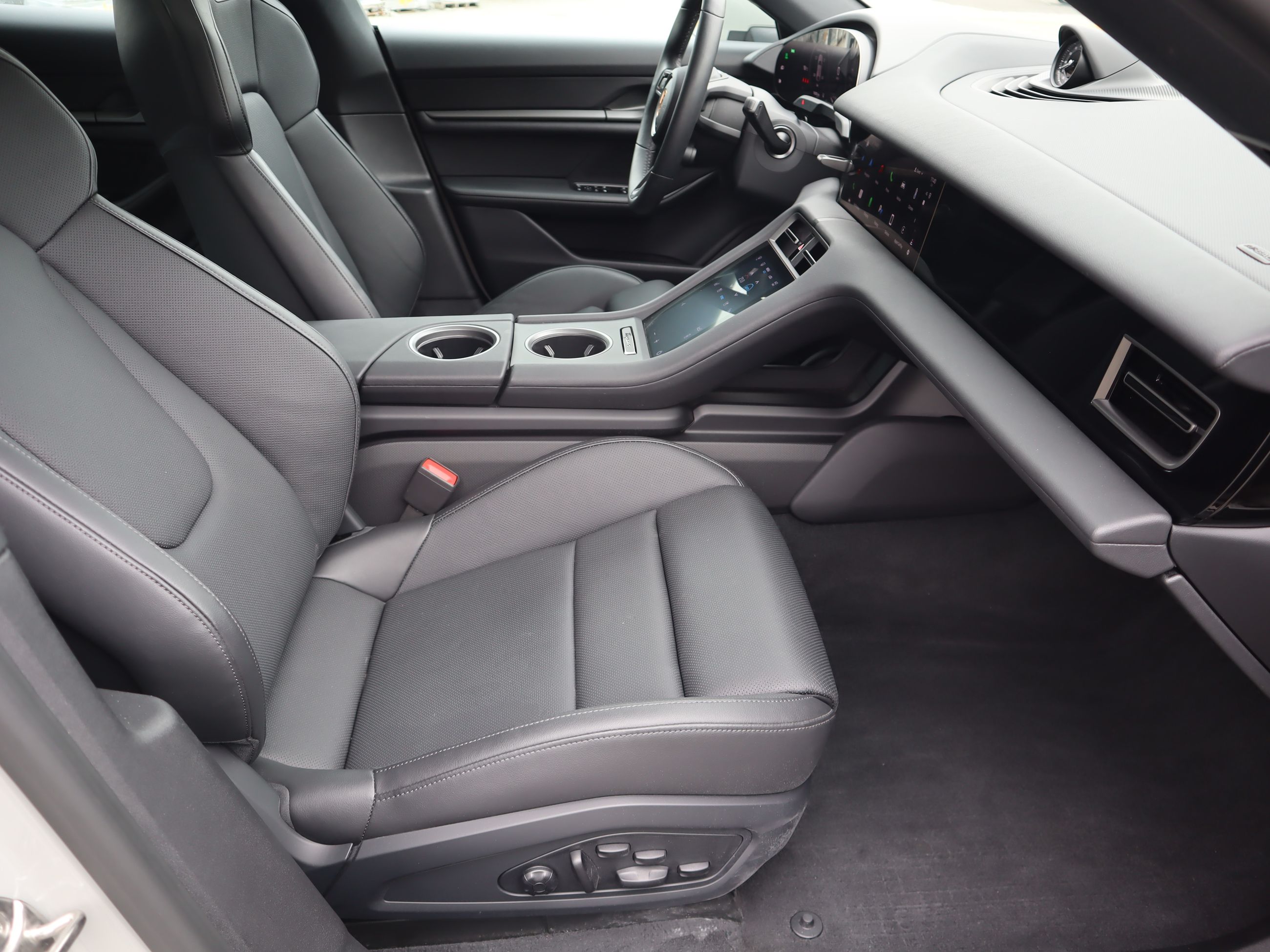 2025 Porsche Taycan in Vancouver, British Columbia