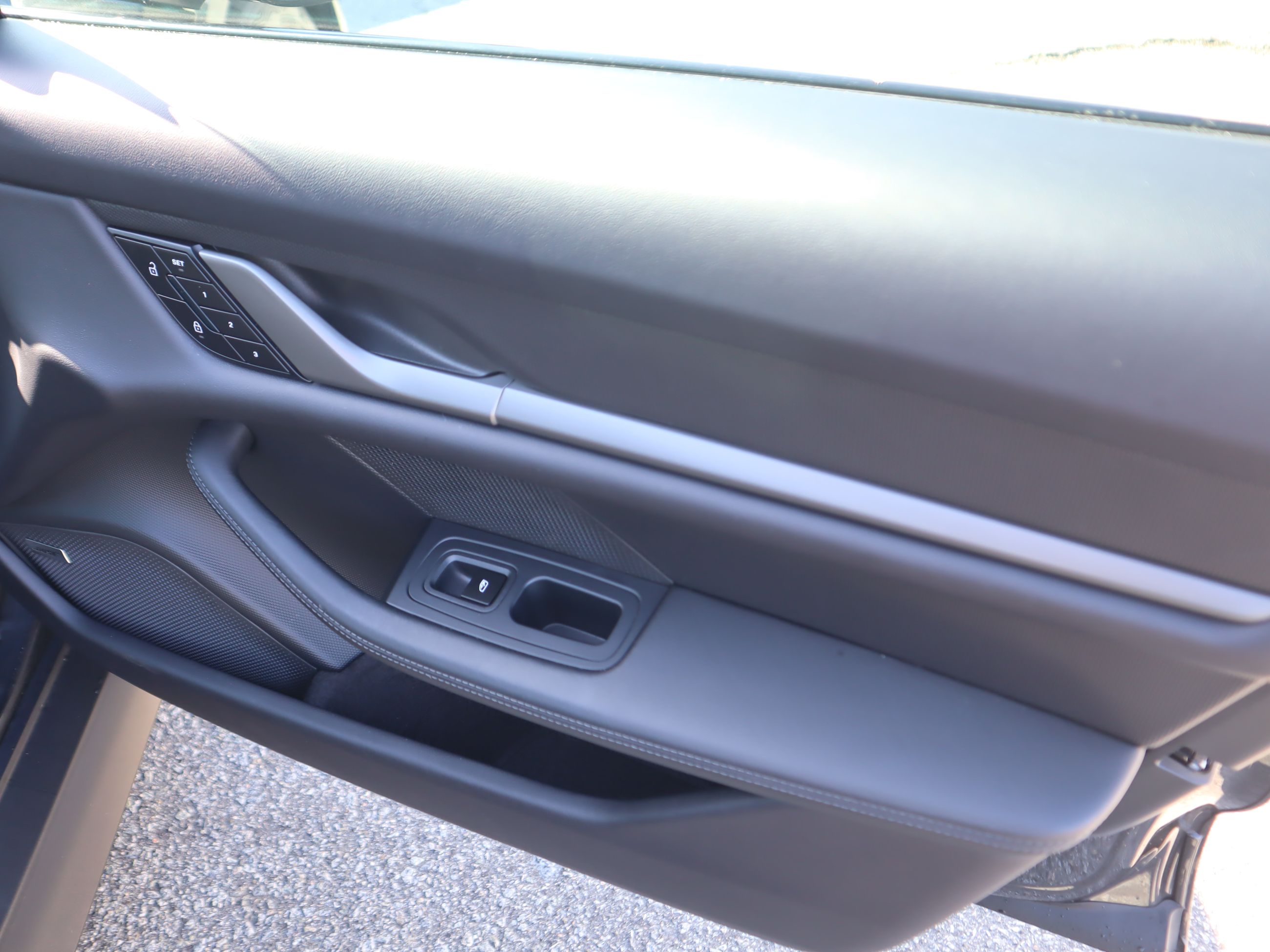 Porsche Taycan  2025 à Vancouver, Colombie-Britannique