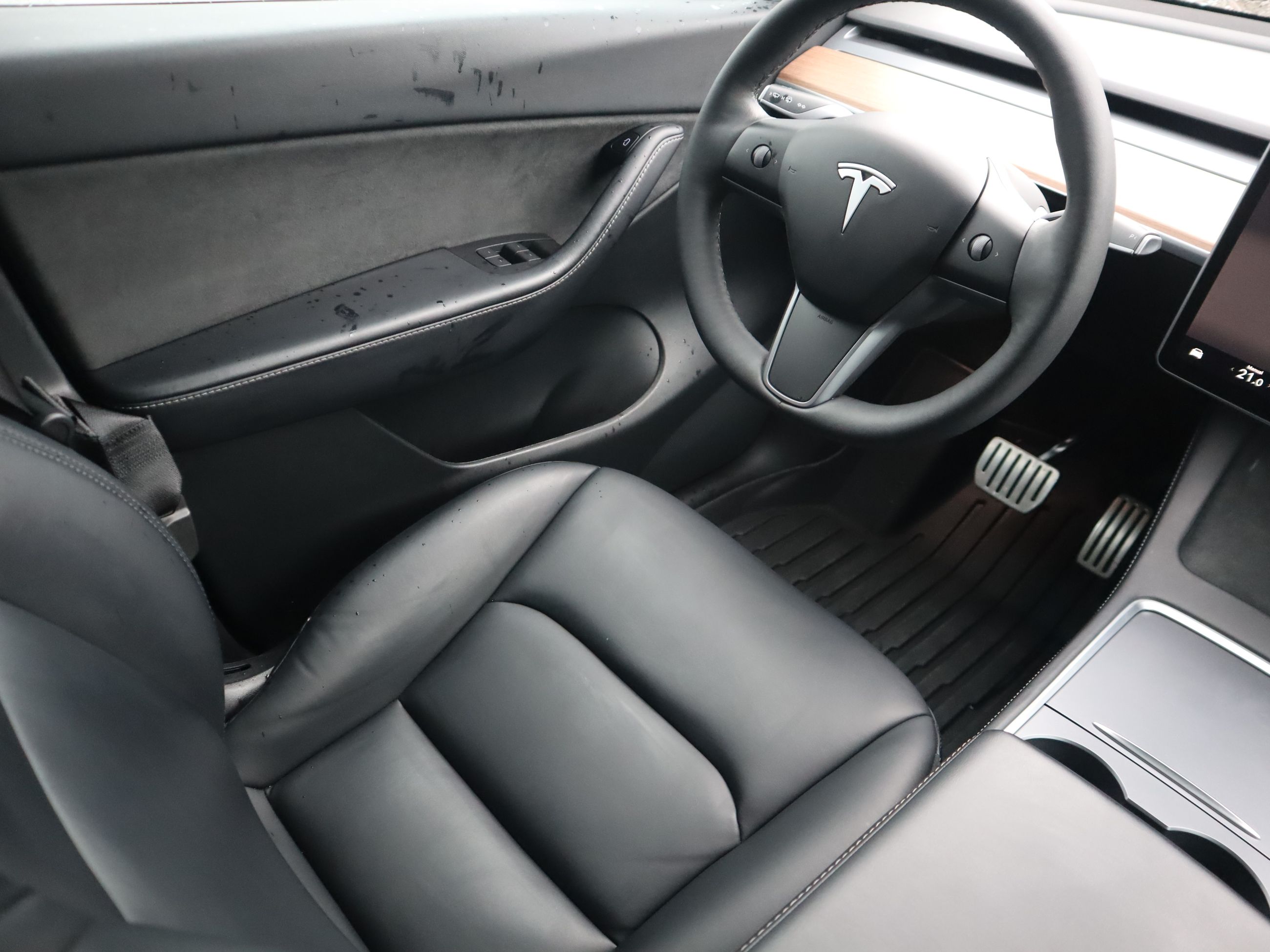 2022 Tesla Model Y in Vancouver, British Columbia