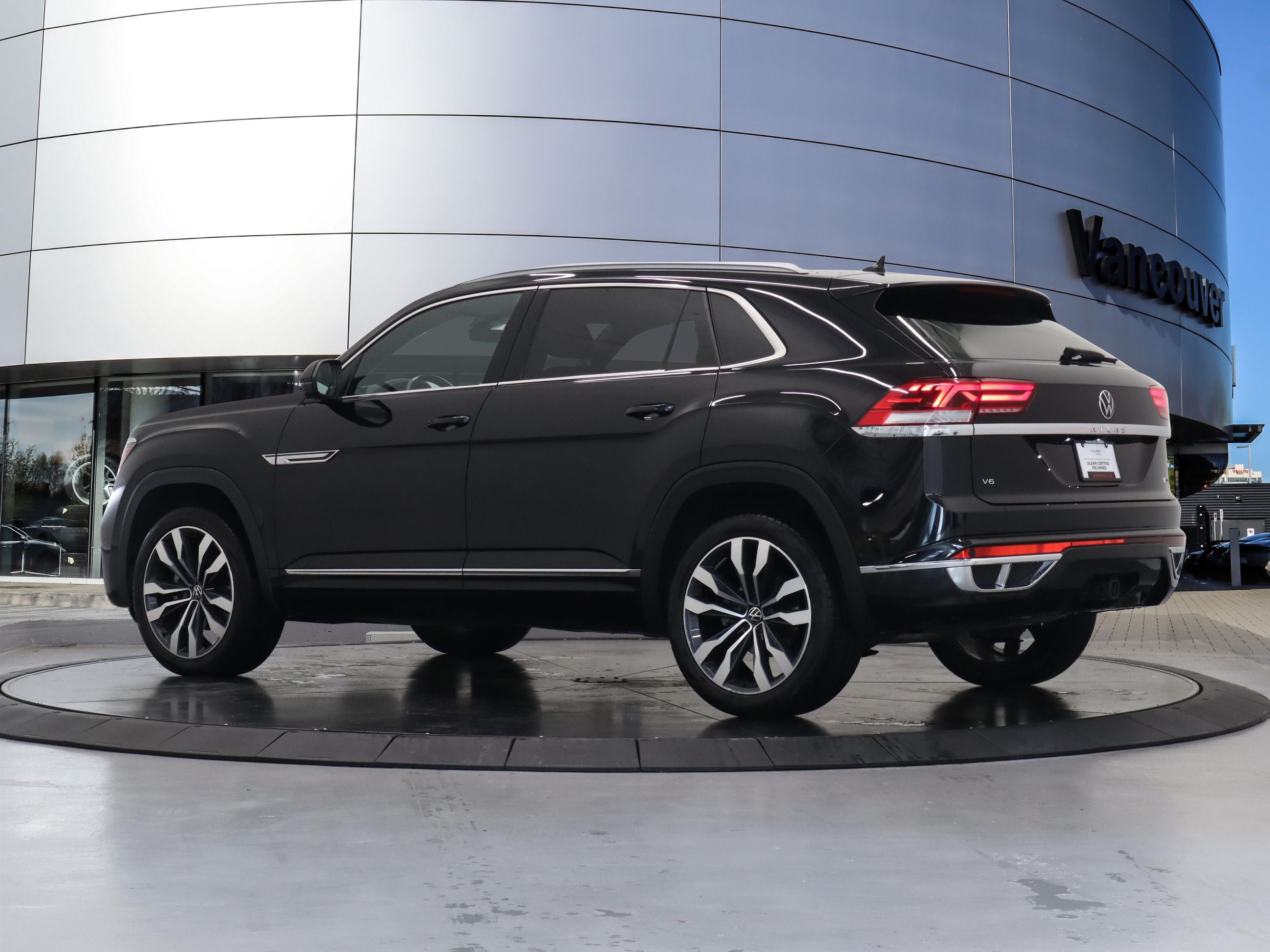 2022 Volkswagen Atlas Cross Sport in Vancouver, British Columbia
