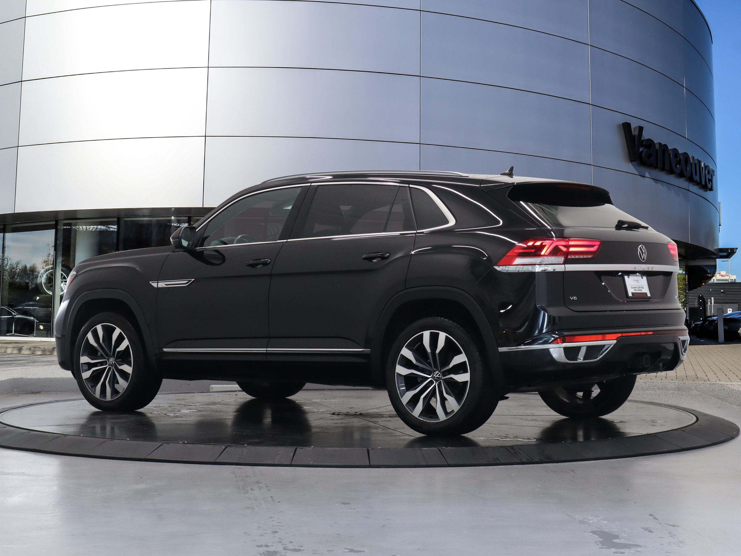 2022 Volkswagen Atlas Cross Sport in Vancouver, British Columbia