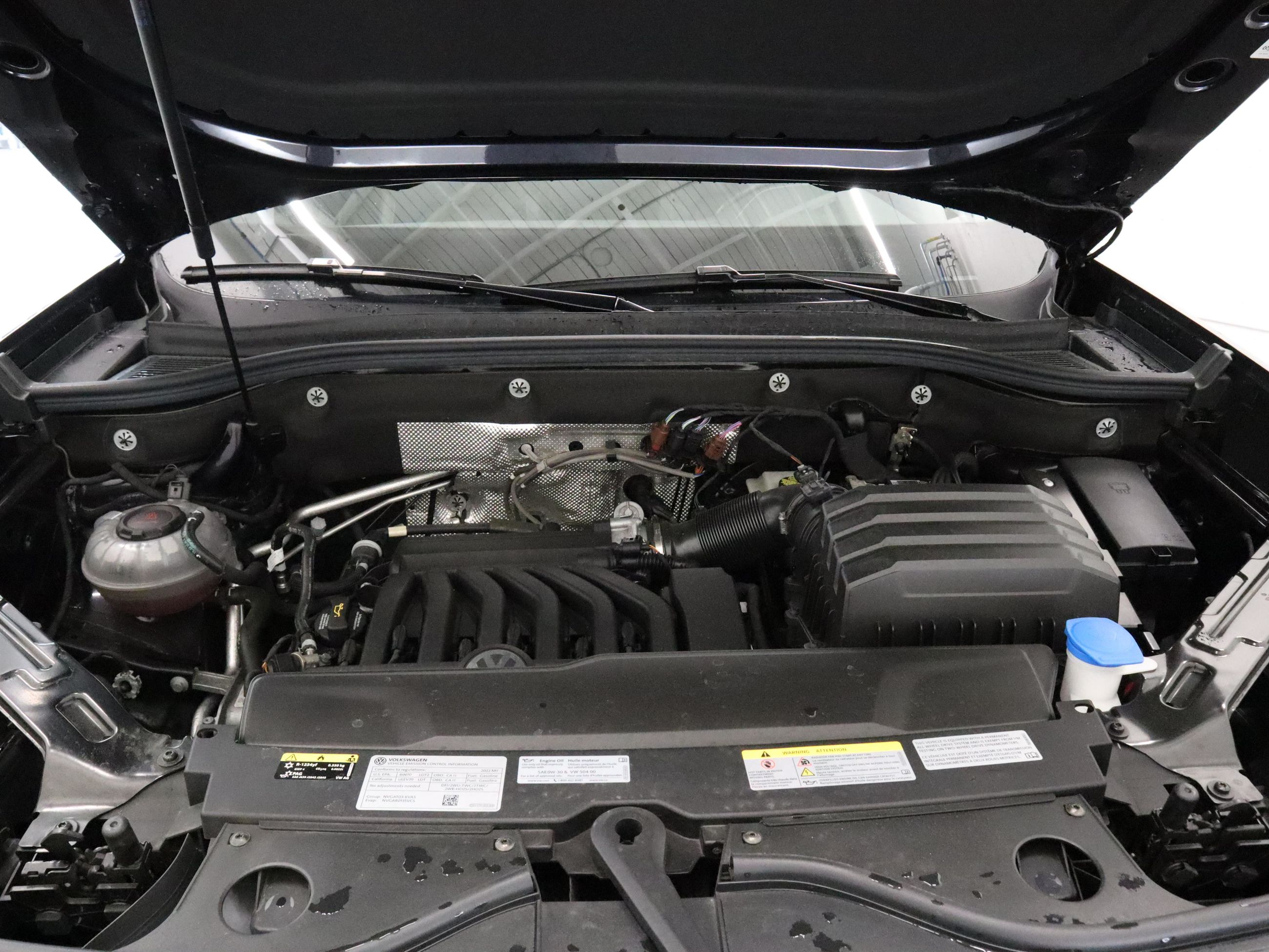 2022 Volkswagen Atlas Cross Sport in Vancouver, British Columbia