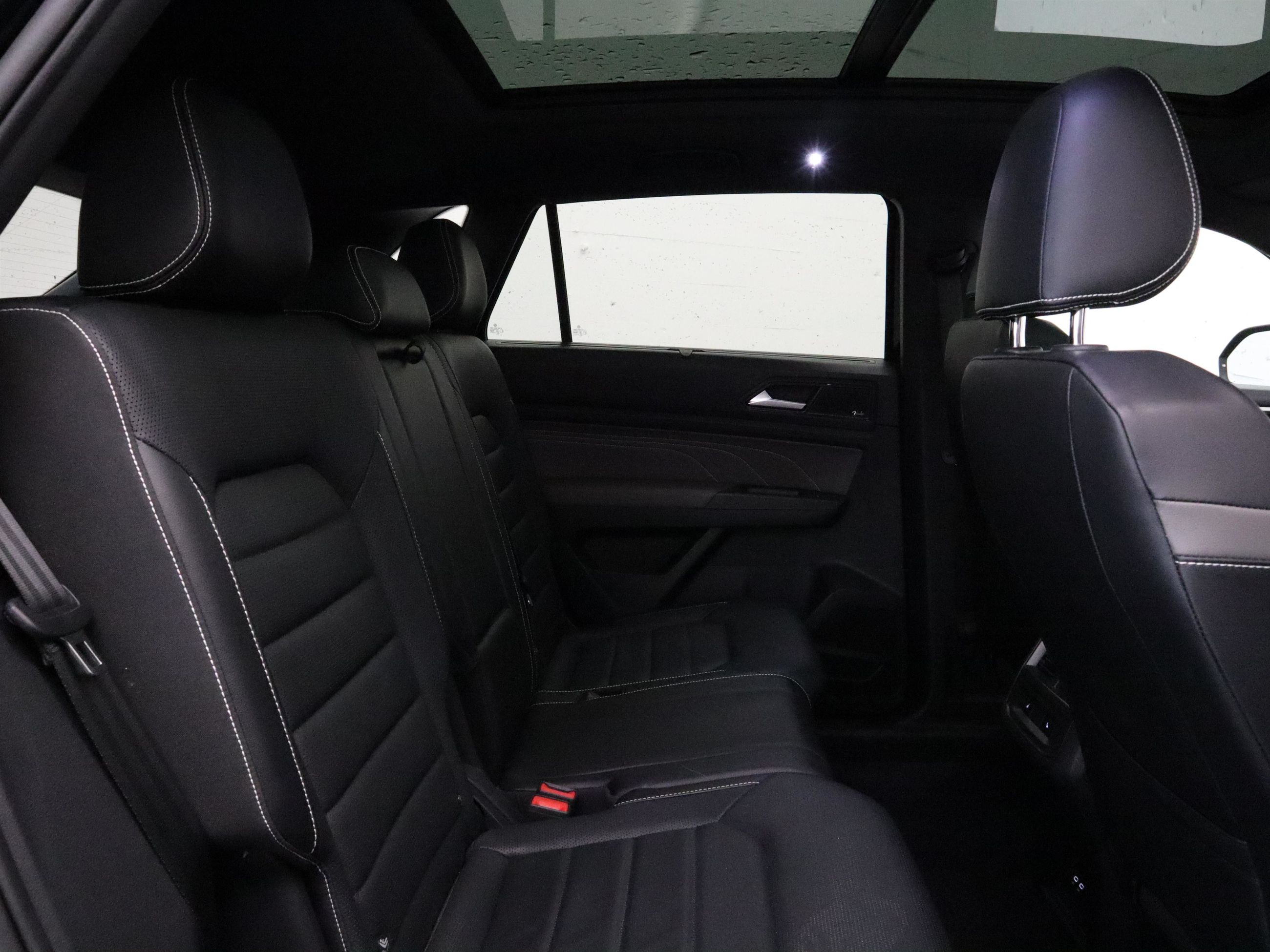 2022 Volkswagen Atlas Cross Sport in Vancouver, British Columbia