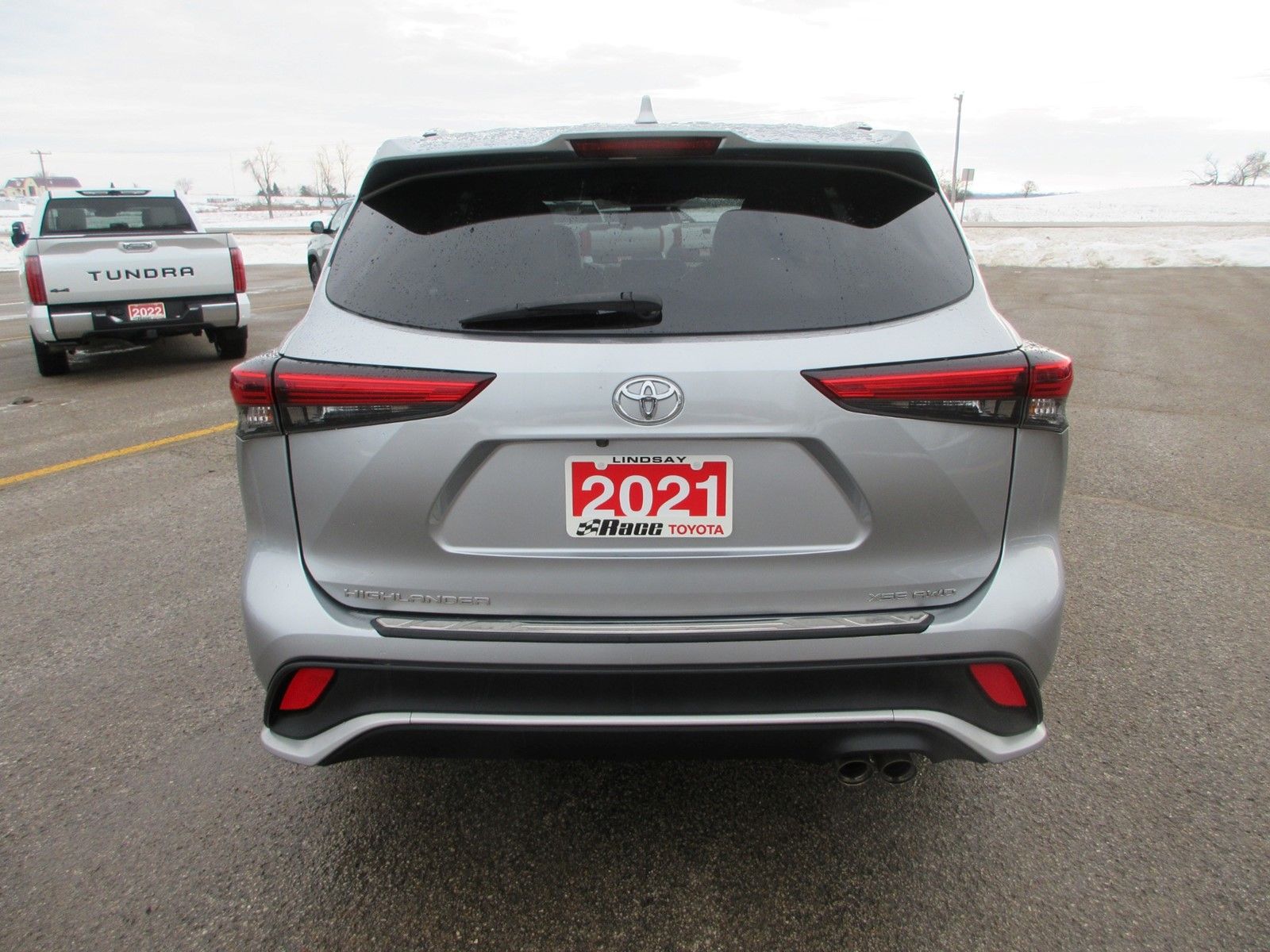 Photo 2021 Toyota Highlander XSE AWD #4