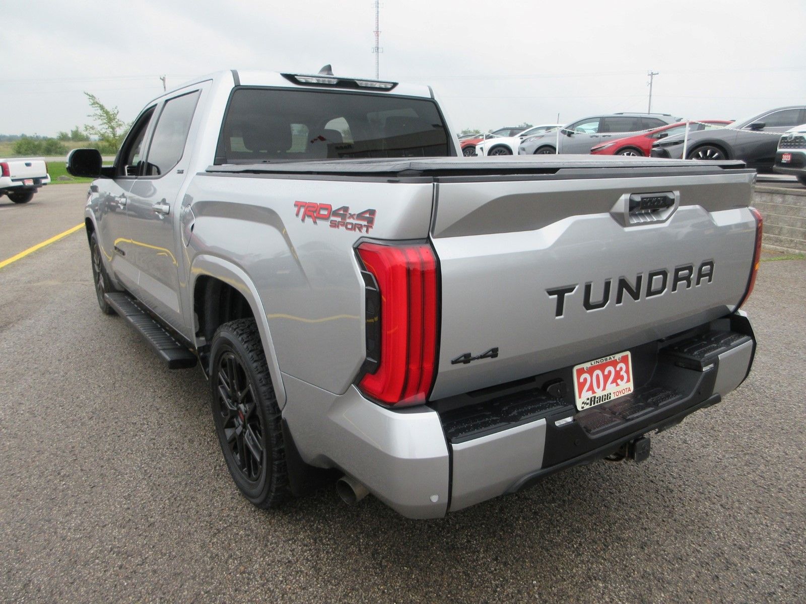 Photo 2023 Toyota Tundra SR5 Crew Max #3