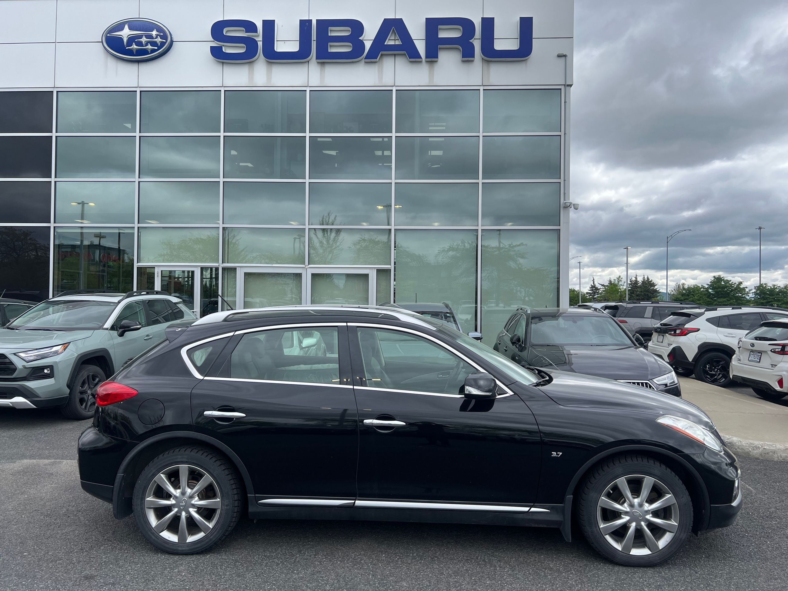 2017 Infiniti QX50 BASE, BANCS CHAUFFANTS