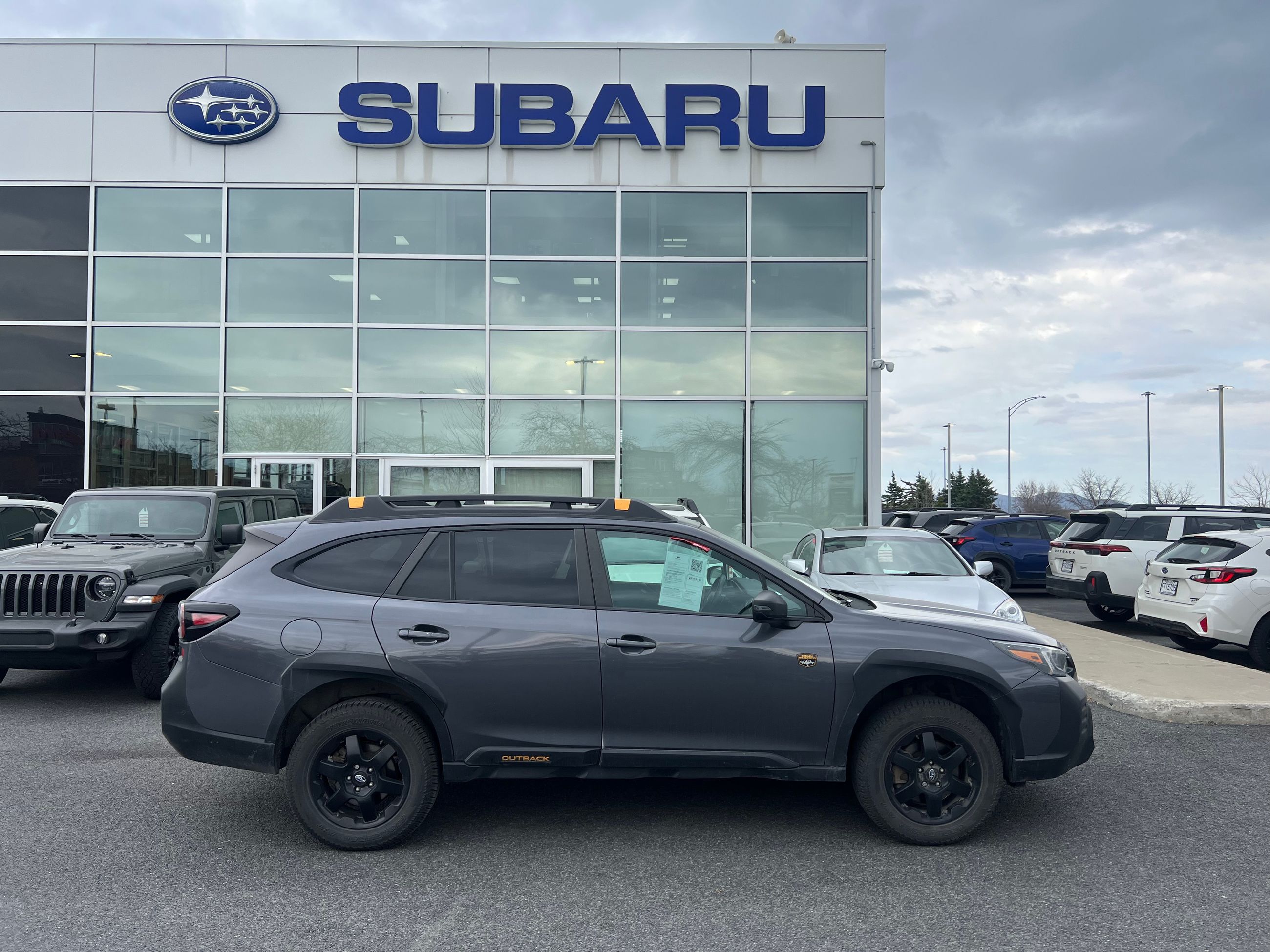 2022 Subaru Outback Wilderness, Carplay, Bancs Chauffants