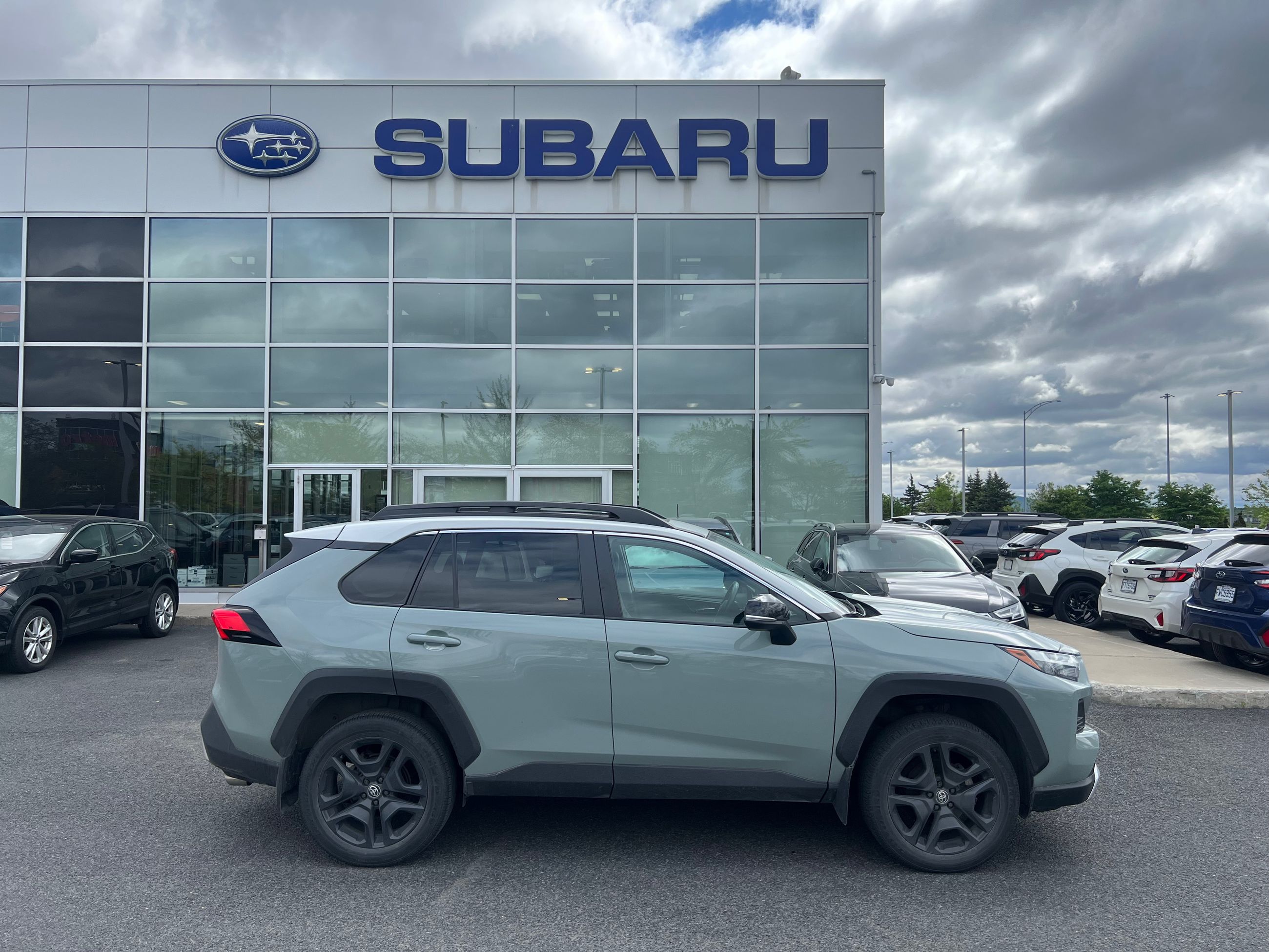 2022 Toyota RAV4 TRAIL, TOYOTA SAFETY SENSE, CARPLAY