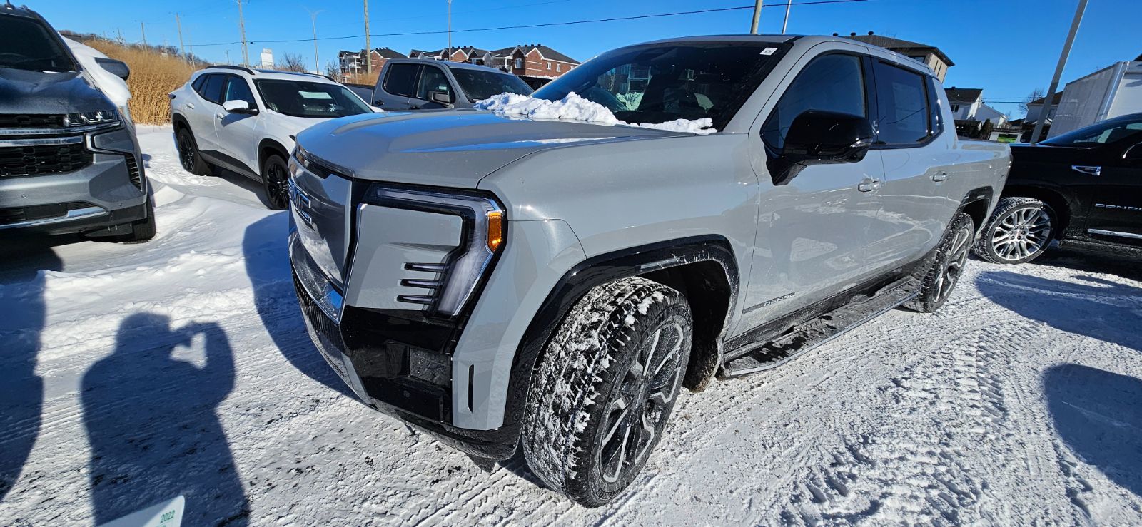 GMC Sierra EV Denali Extended Range 2025 S2376 Racine Chevrolet