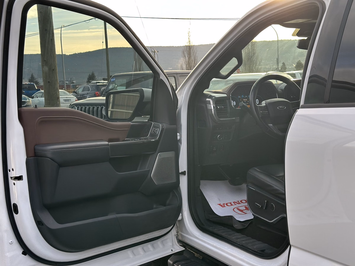 Photo 2022 Ford F-150 LARIAT #8
