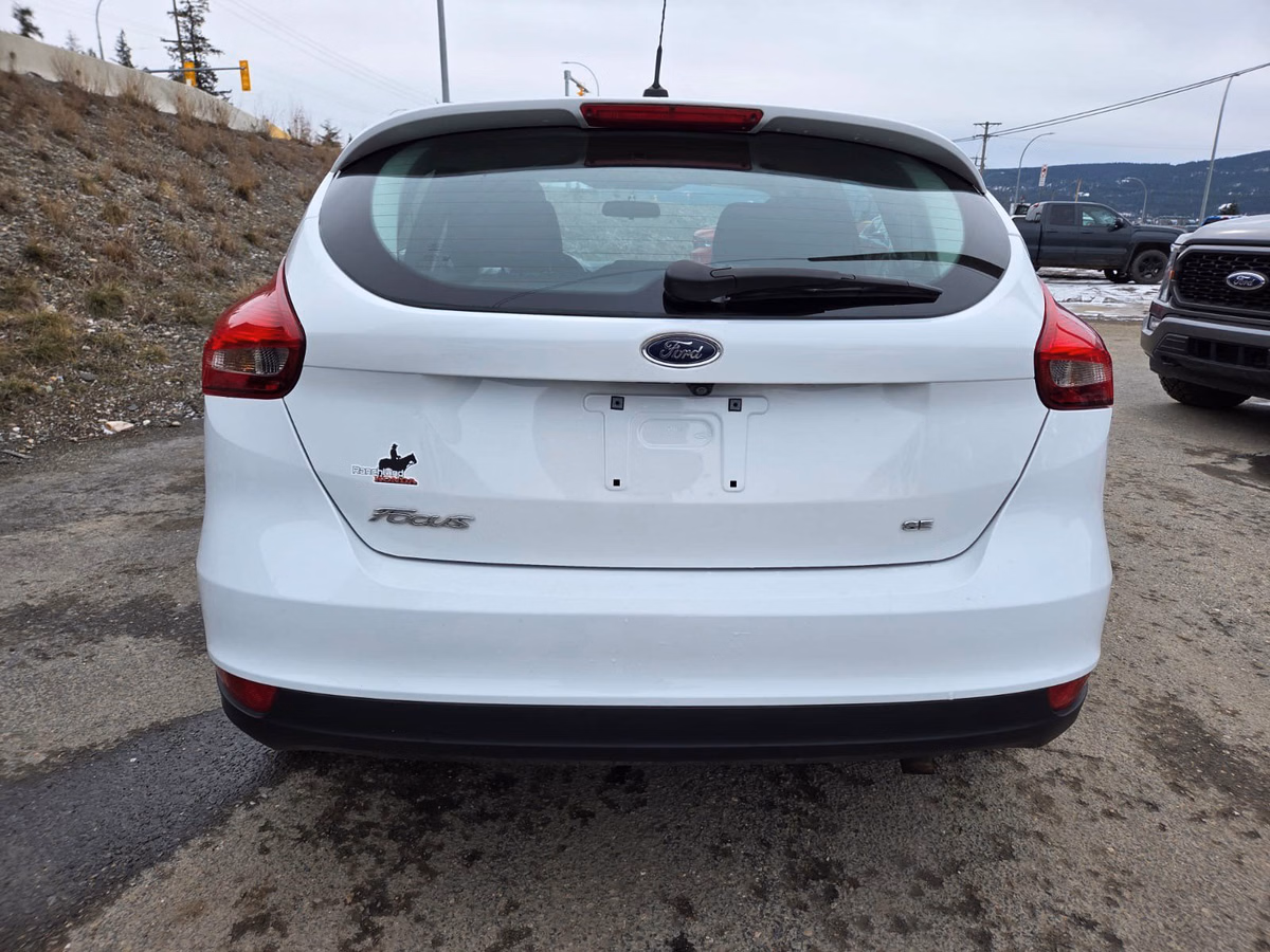 Photo 2018 Ford Focus SE #5