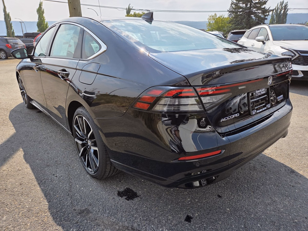 Photo 2026 Honda Accord Hybrid Touring #7