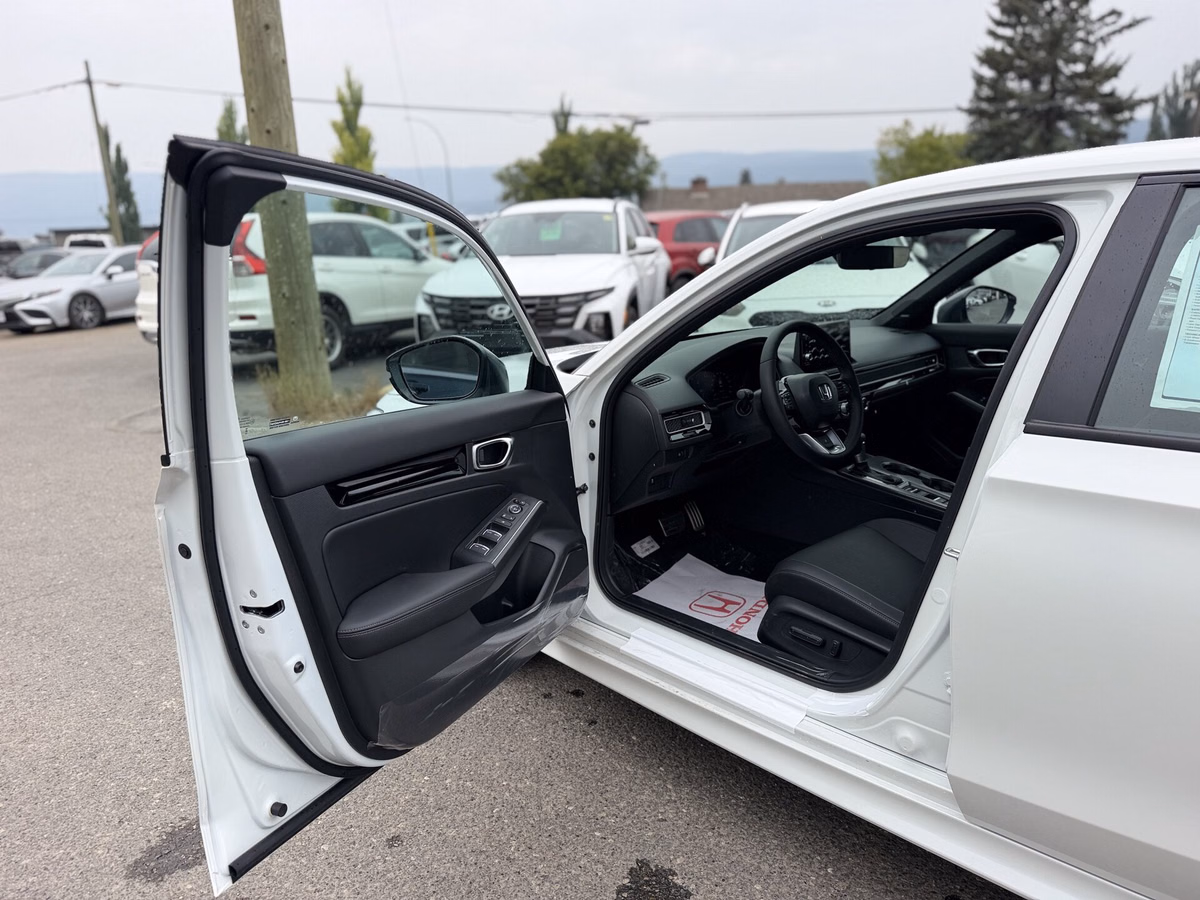 Photo 2026 Honda Civic Hybrid SPORT TOURING #8