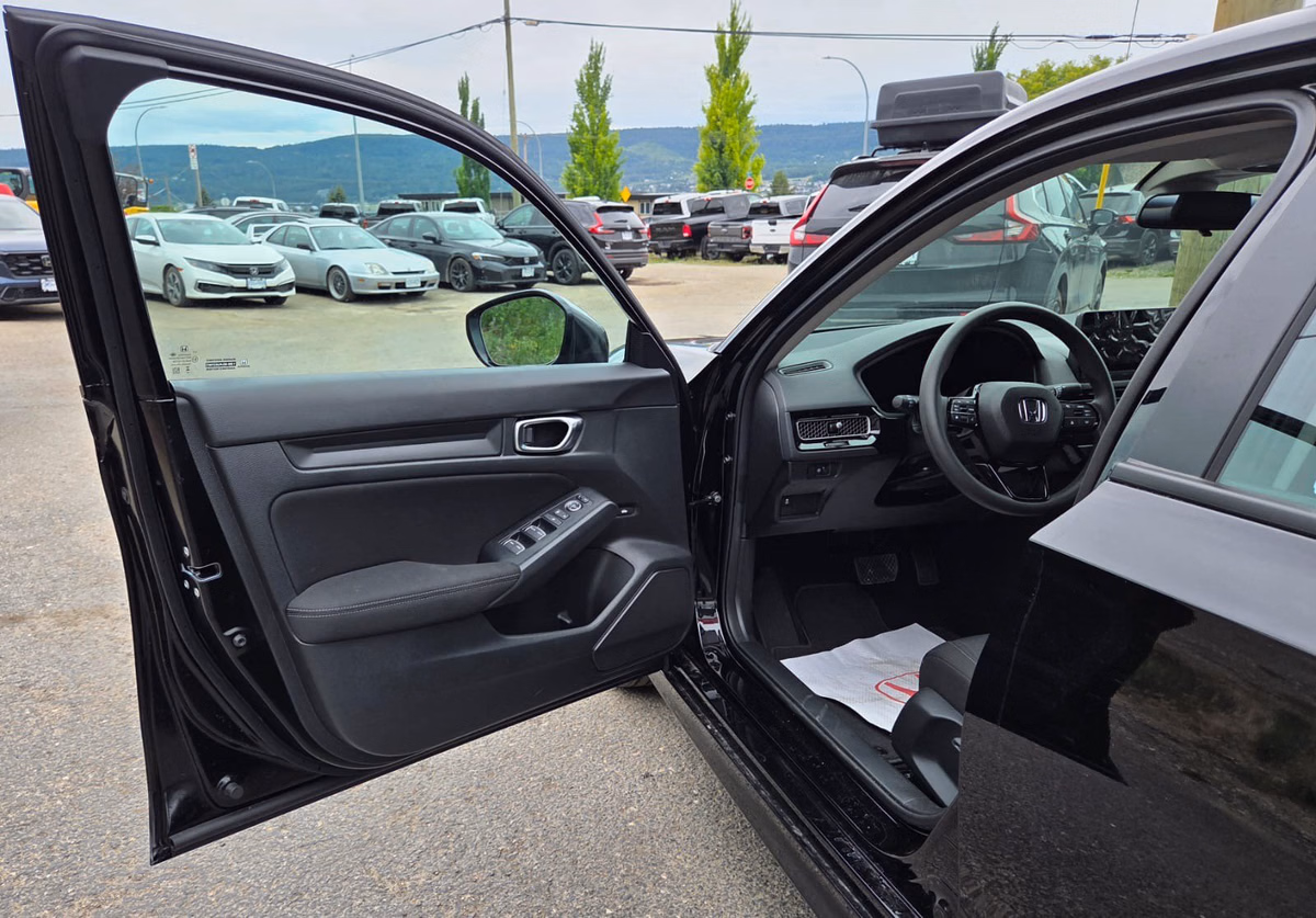 Photo 2026 Honda Civic Sedan LX #7