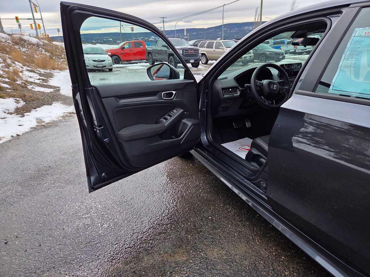 Photo 2026 Honda Civic Sedan Sport #8