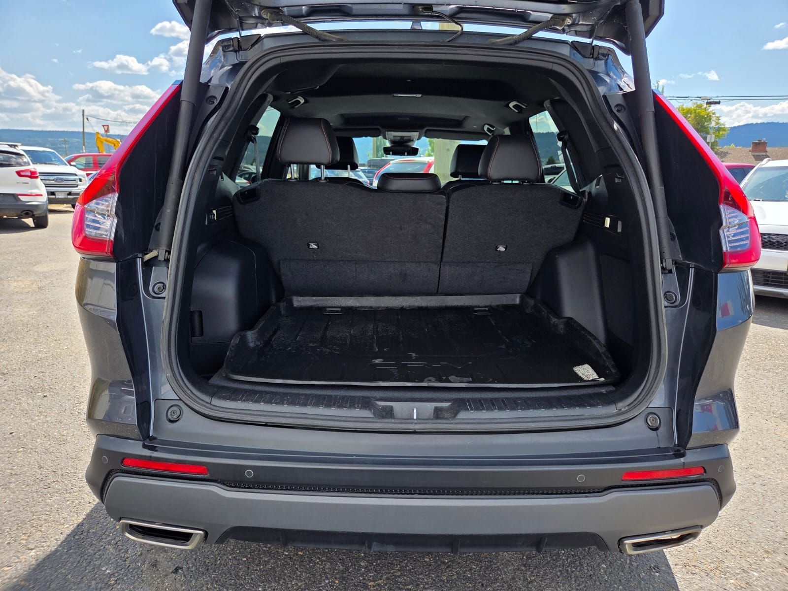 Photo 2023 Honda CR-V Hybrid Touring #7